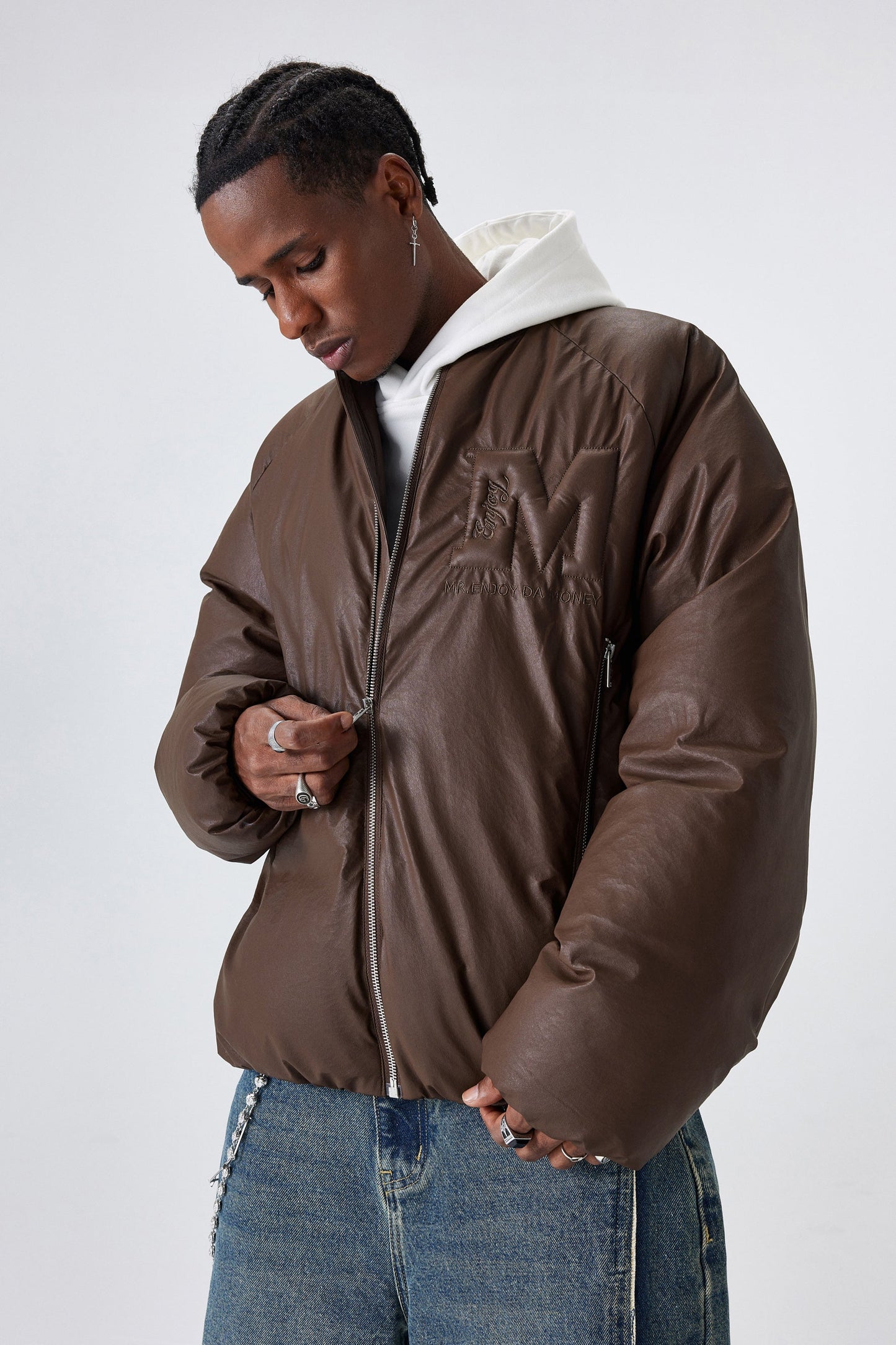 MEDM 엠보싱 가죽 다운 재킷