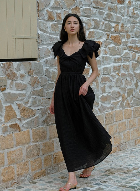 Textured Tier Sleeve Maxi Dress in Black