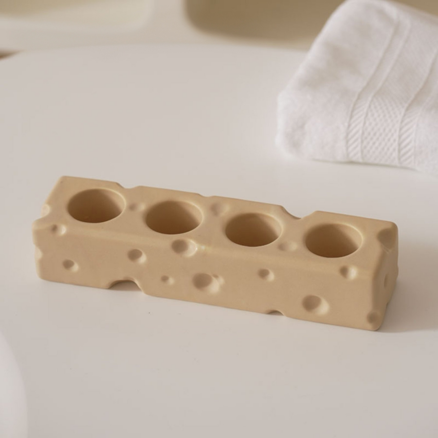 Cheese-inspired Ceramic Toothbrush Holder