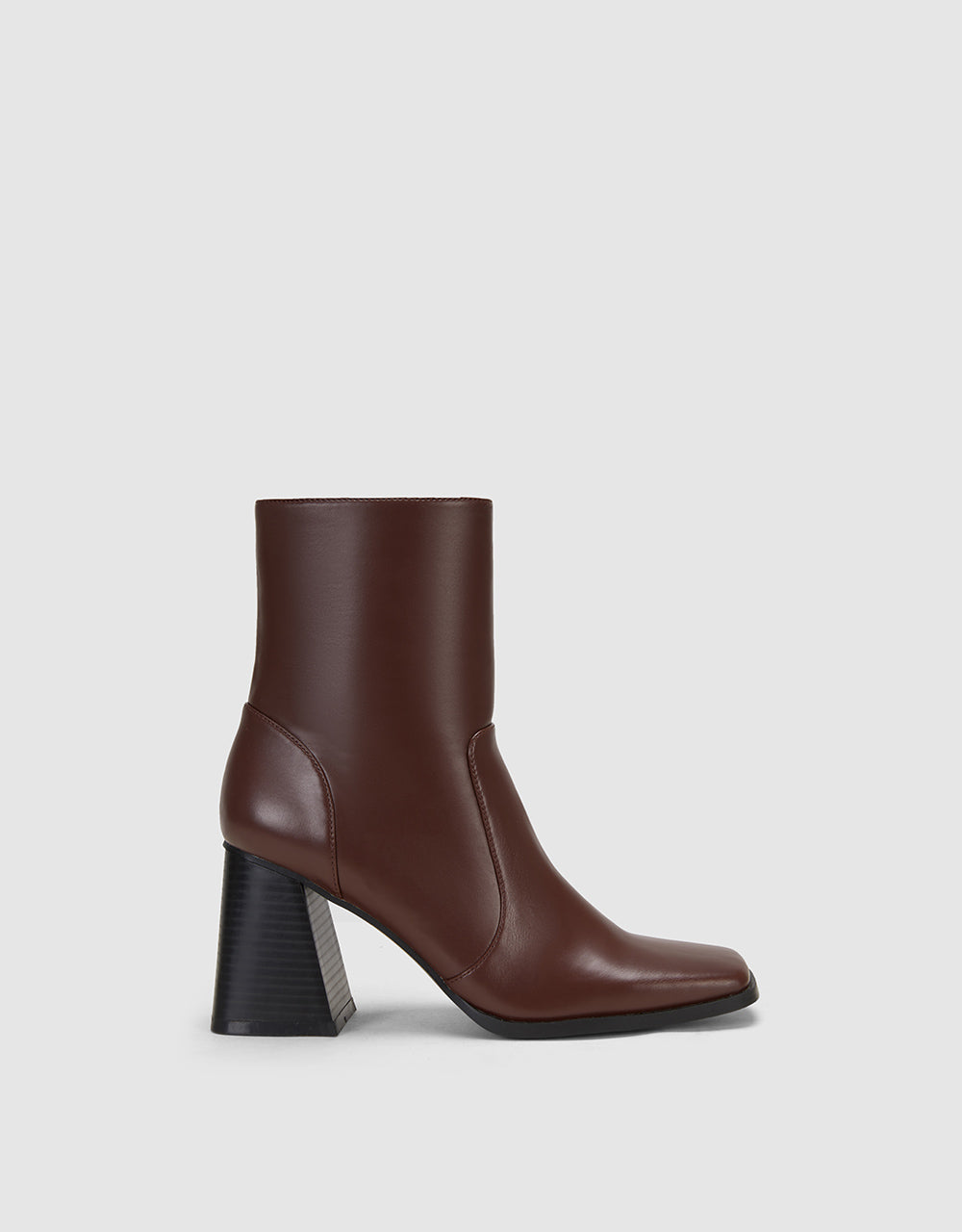 Heeled Square Toe Boots