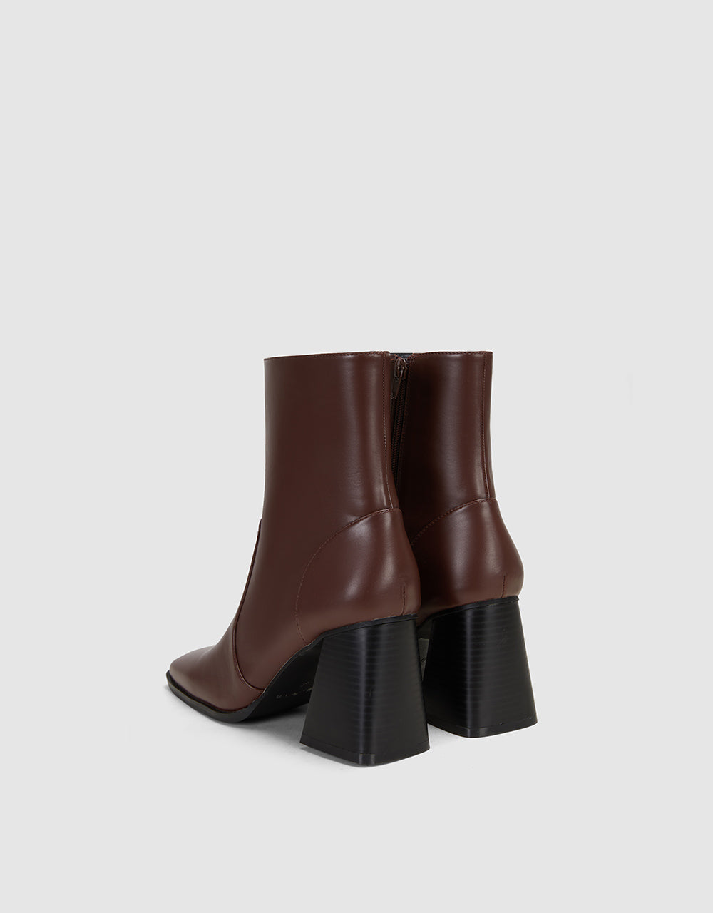 Heeled Square Toe Boots