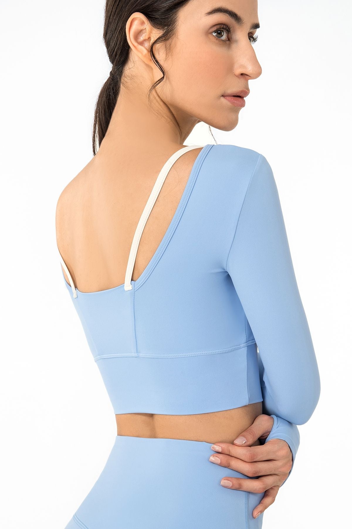 U Neck Long Sleeve Shirts Built-in Bra