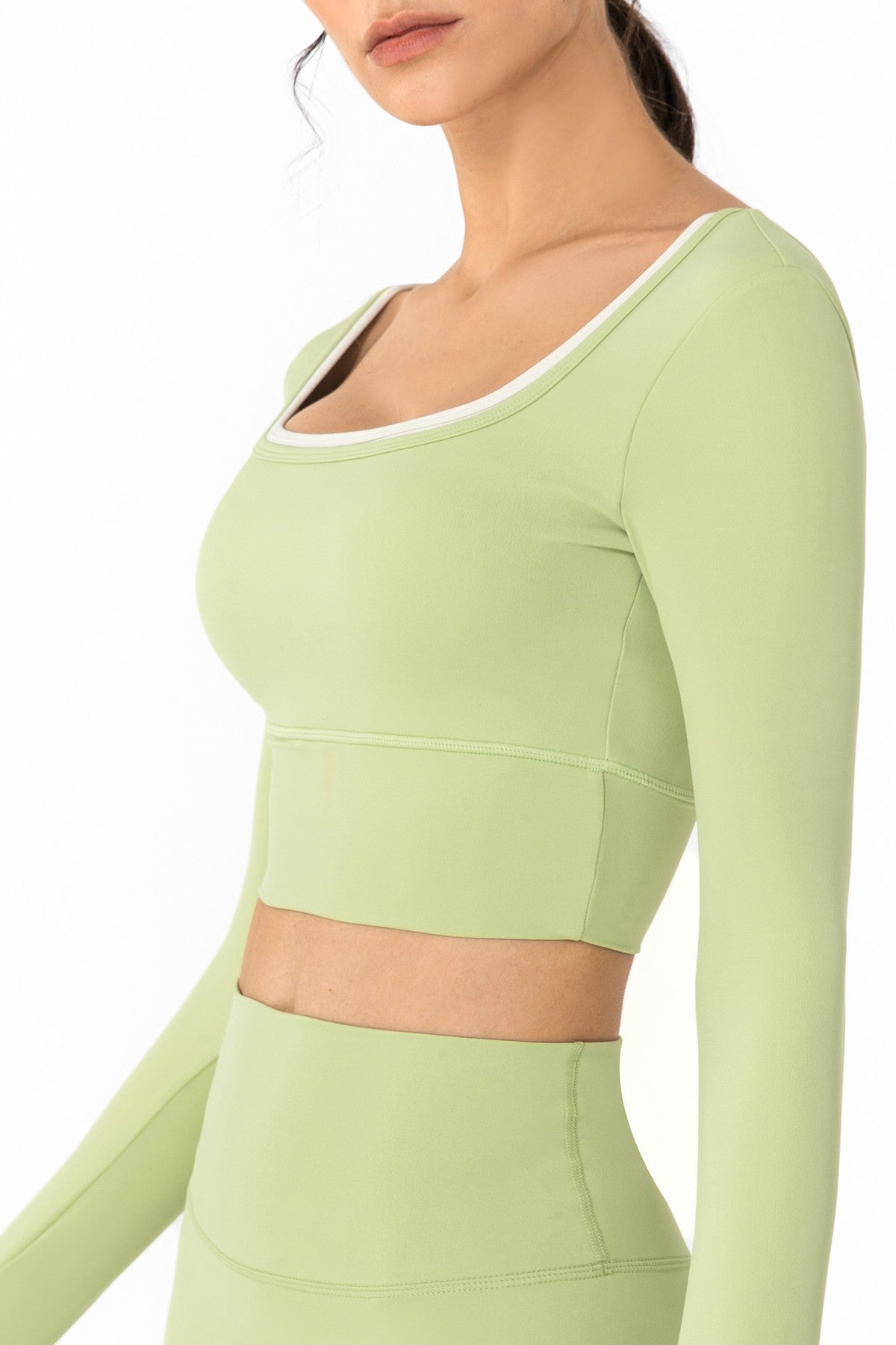 U Neck Long Sleeve Shirts Built-in Bra