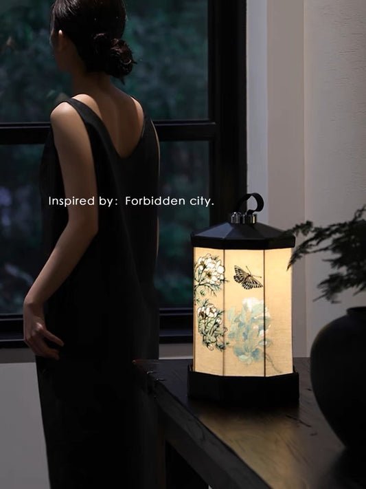 Spring Awakening: Embroidered New Chinese-style Table Lamp Ornament