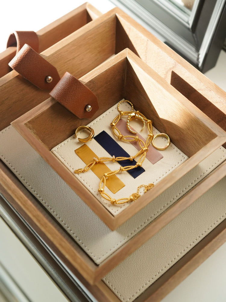 Top-Grain Leather Color-Block Ribbon Tray