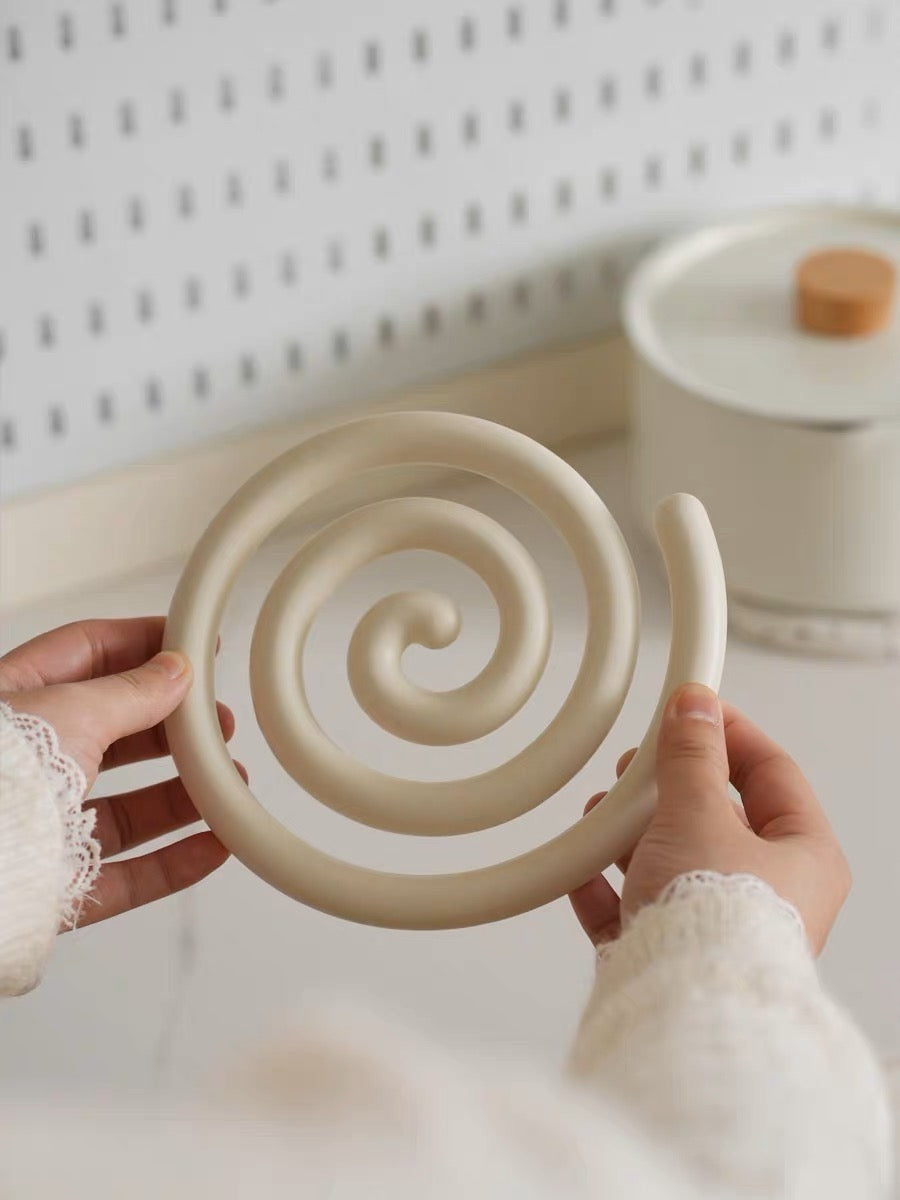 Vortex Ceramic Trivet