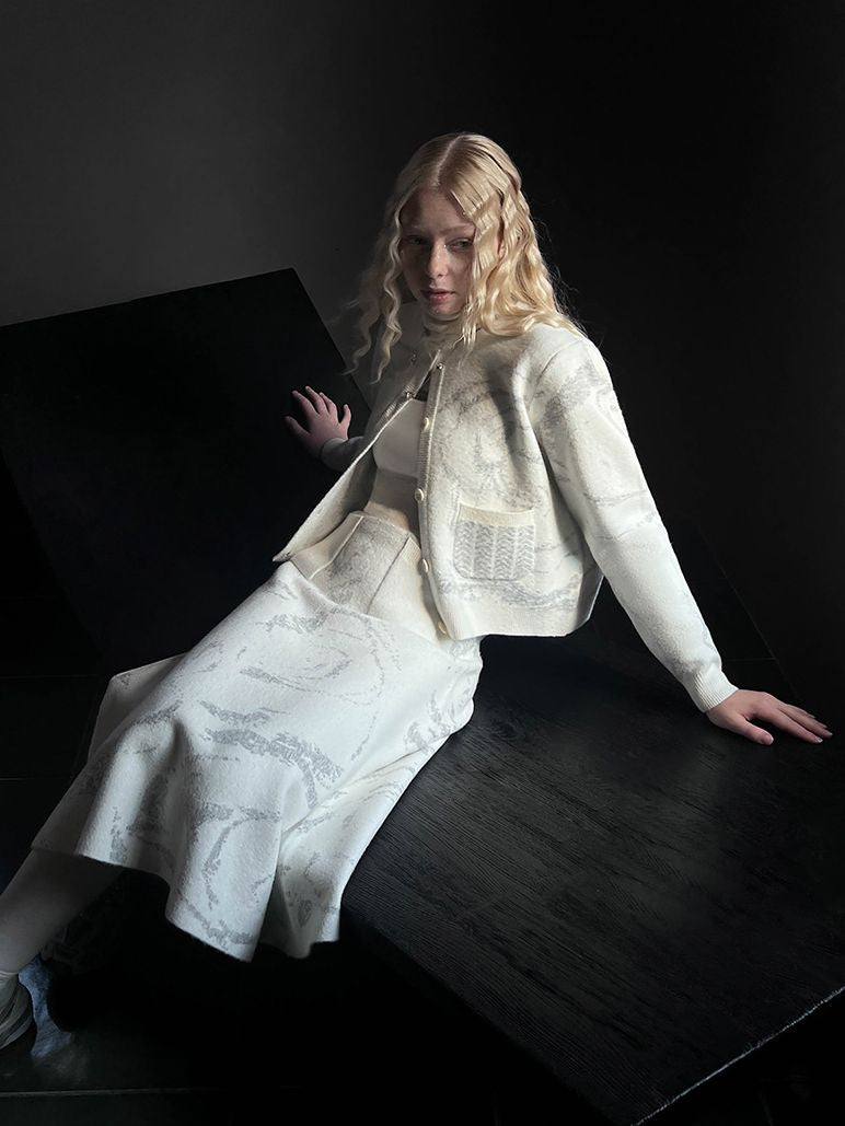 마블 니트 니치 가디건&amp;스커트 셋업 