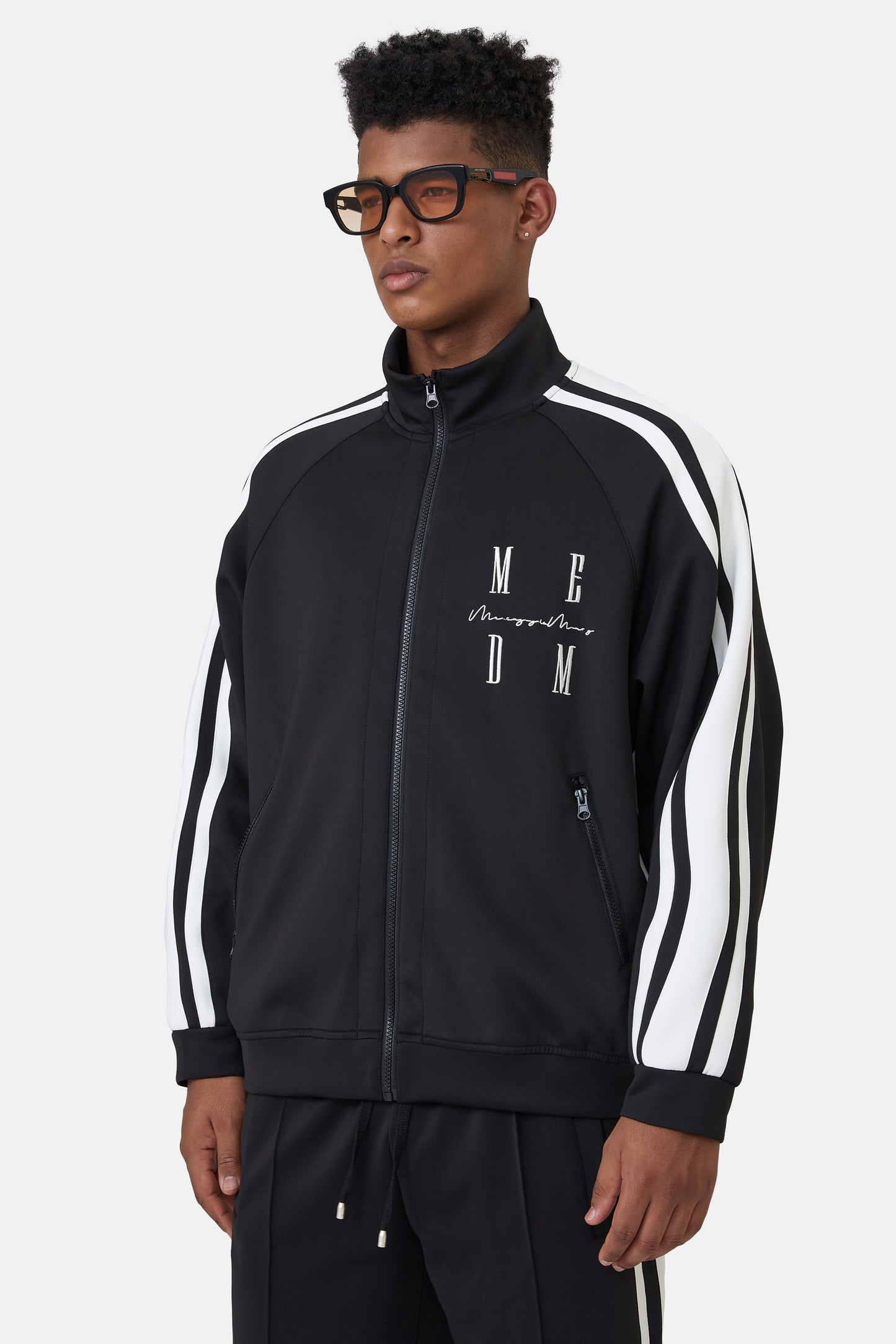 MEDM 트랙 재킷