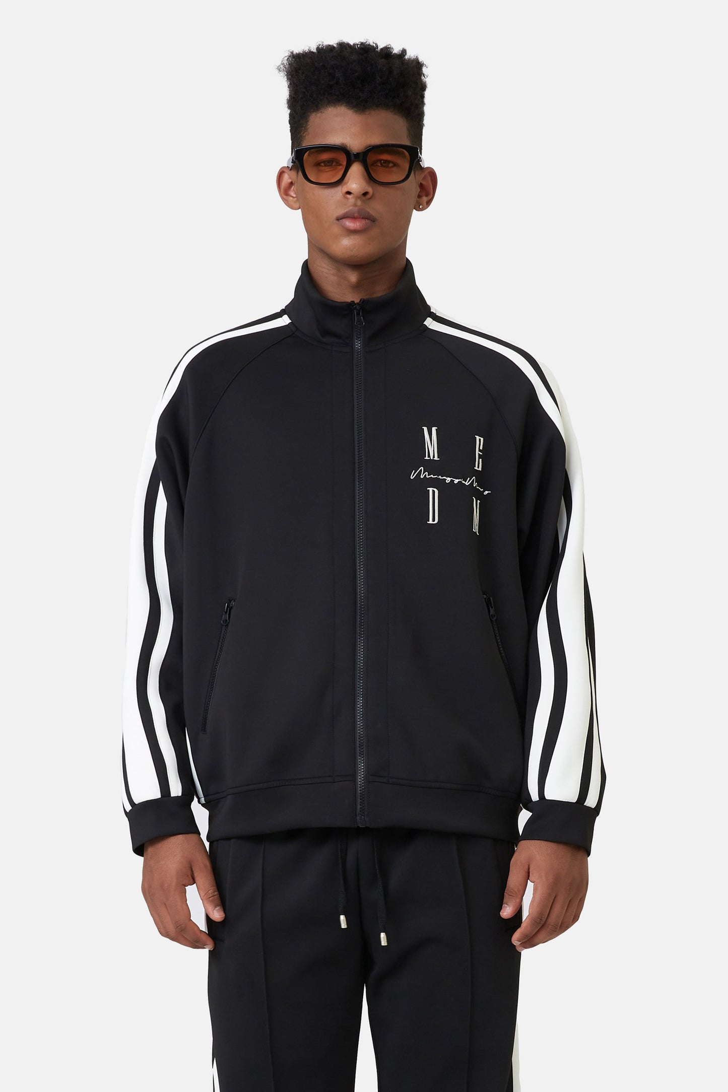 MEDM 트랙 재킷