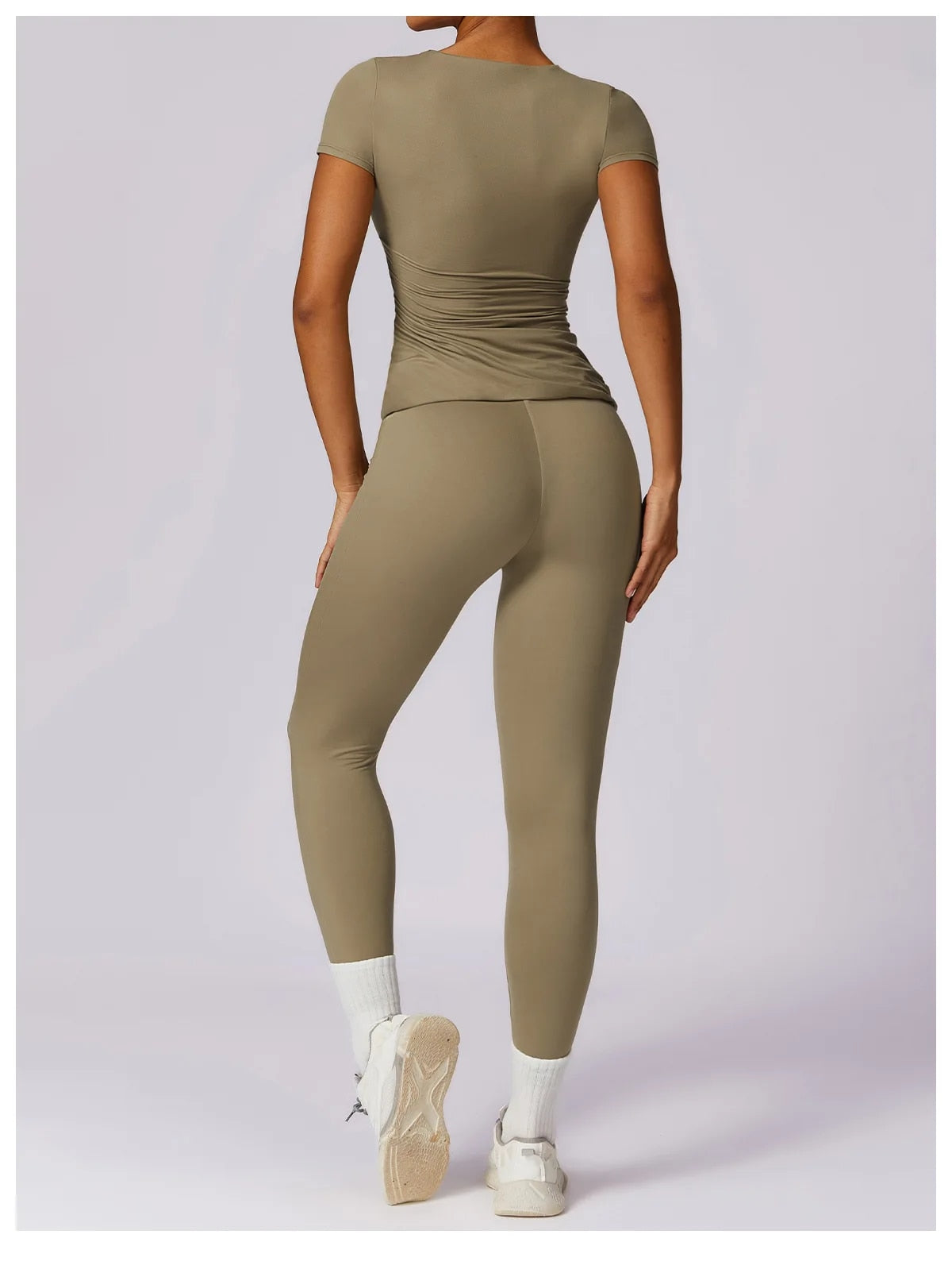 Second Skin T-Sleeve & Leggings Set