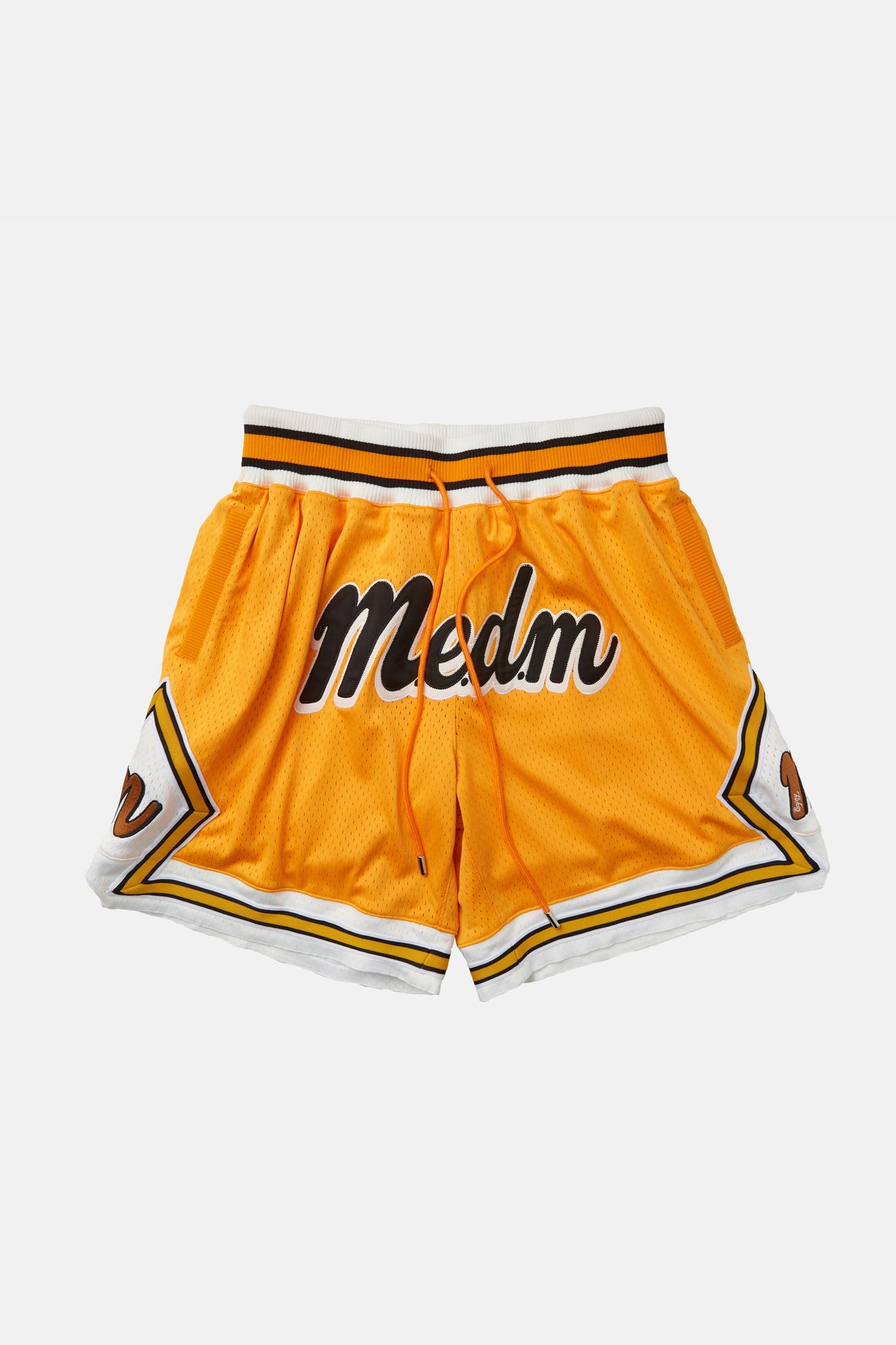 MEDM 자수 로고 쇼츠