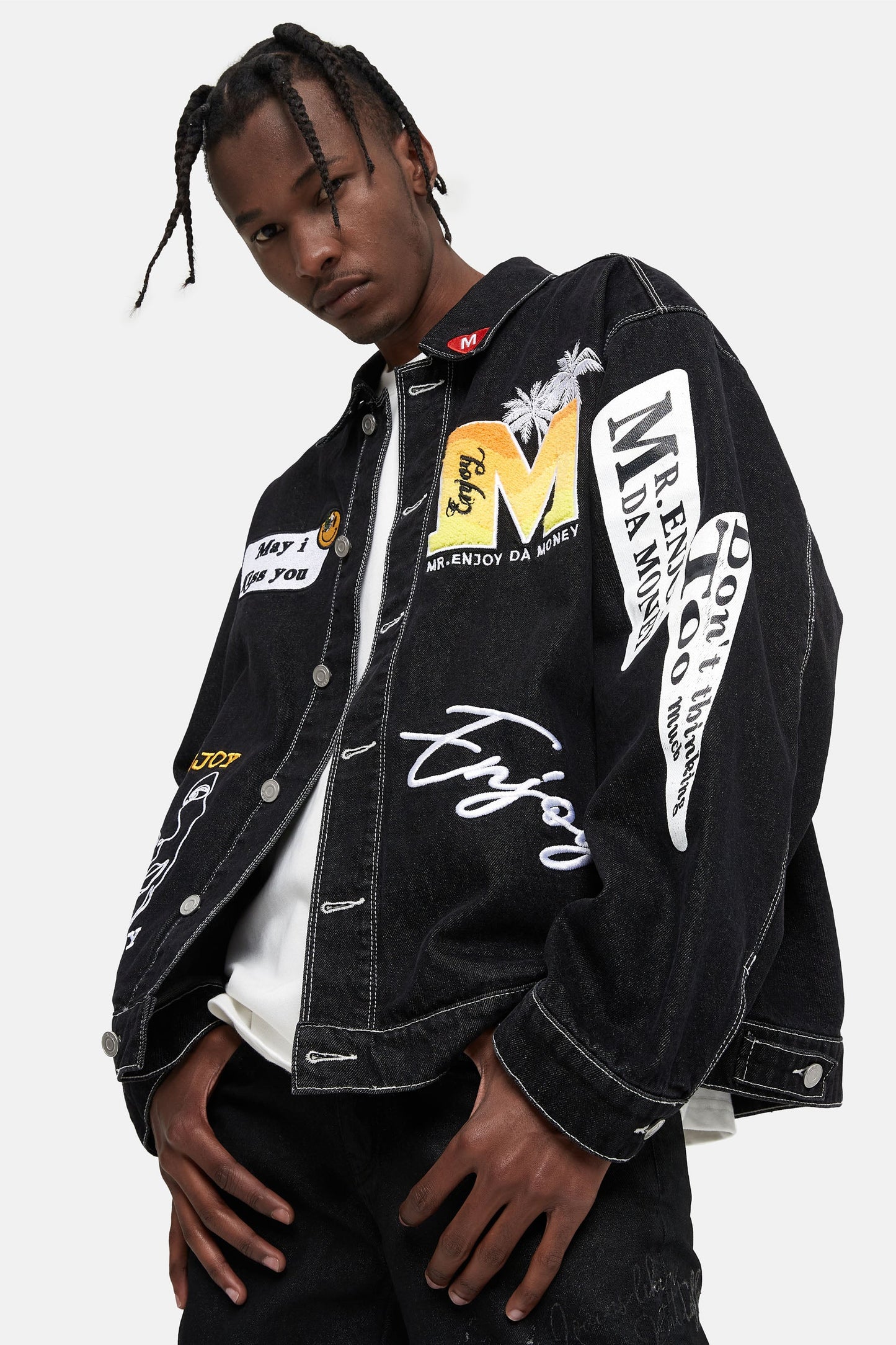 MEDM 자수 패치 데님 재킷