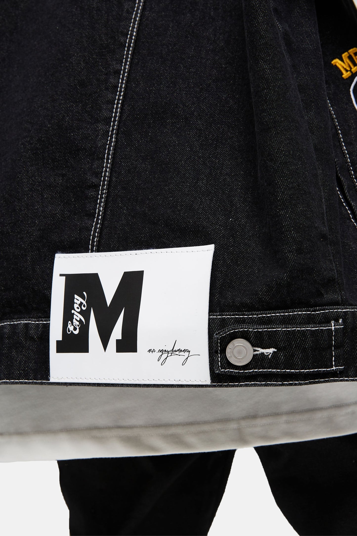 MEDM 자수 패치 데님 재킷