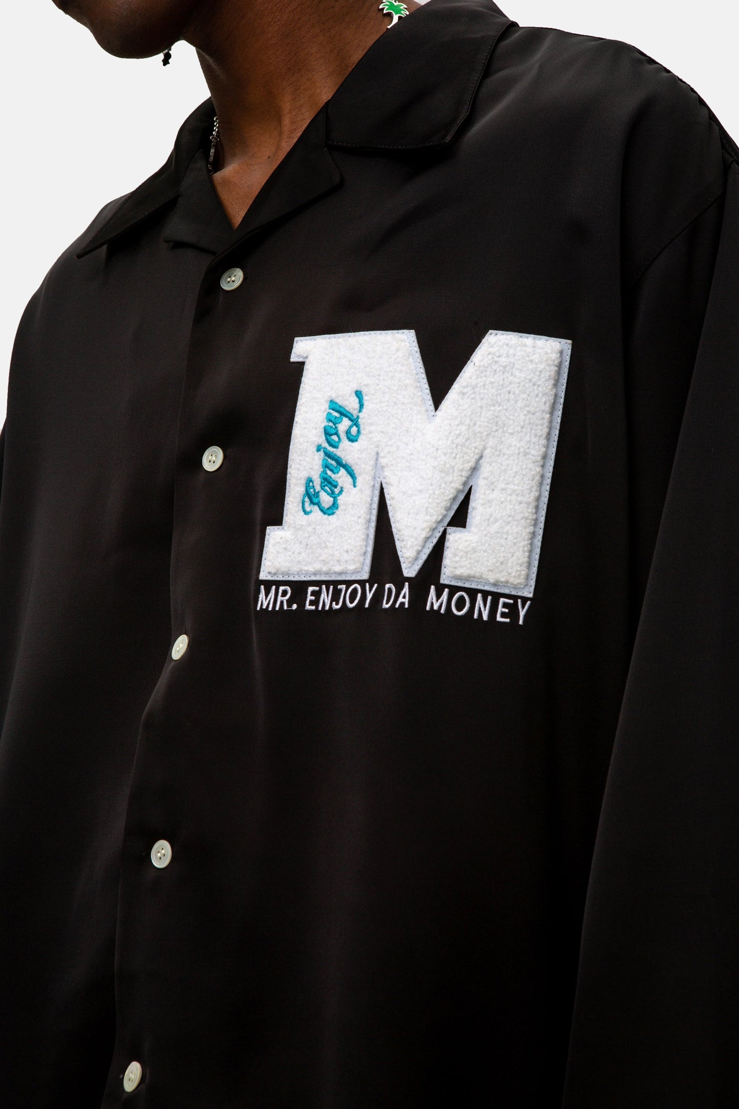 MEDM 블랙 긴팔 셔츠