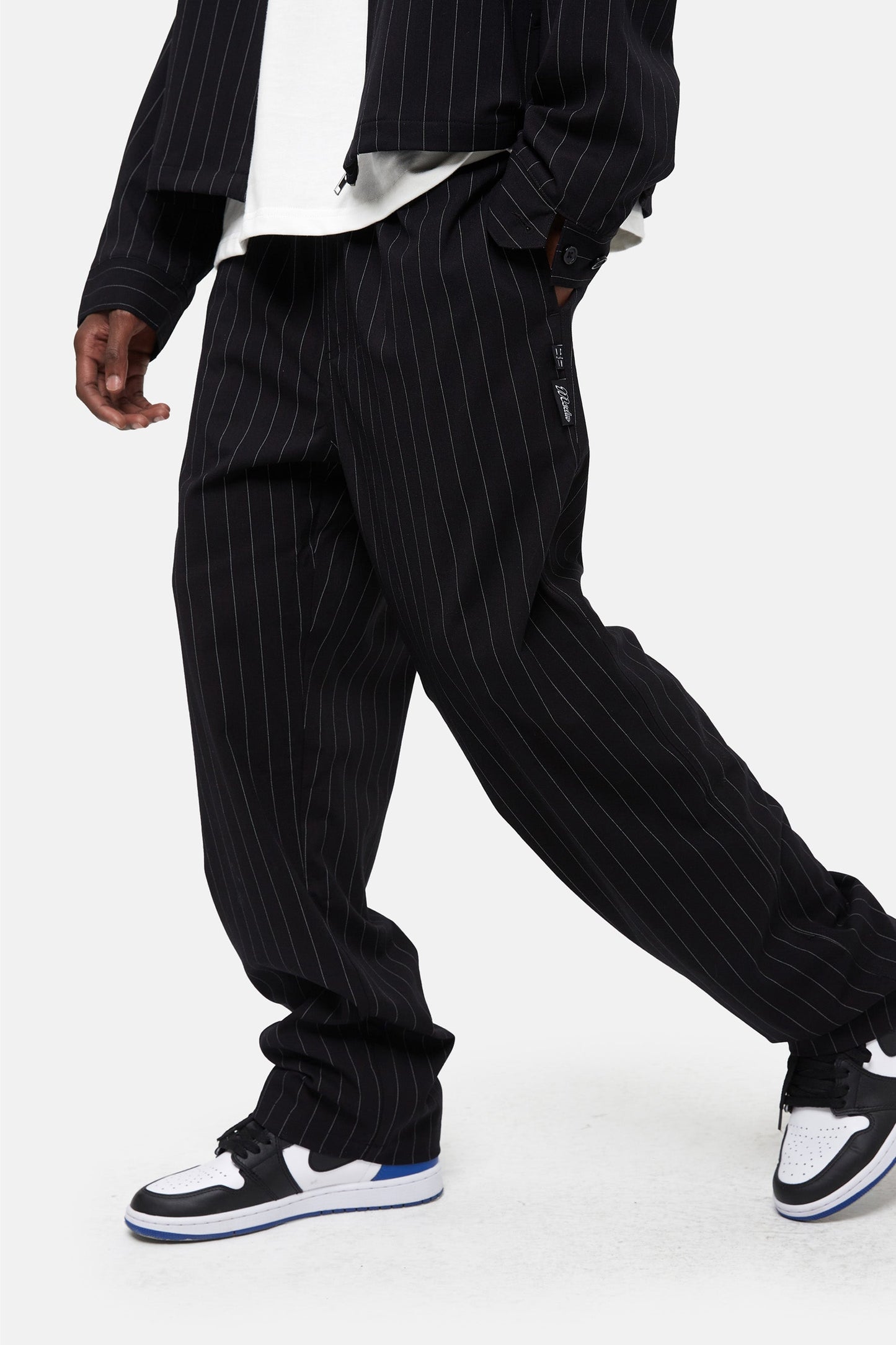 MEDM 스트라이프 팬츠