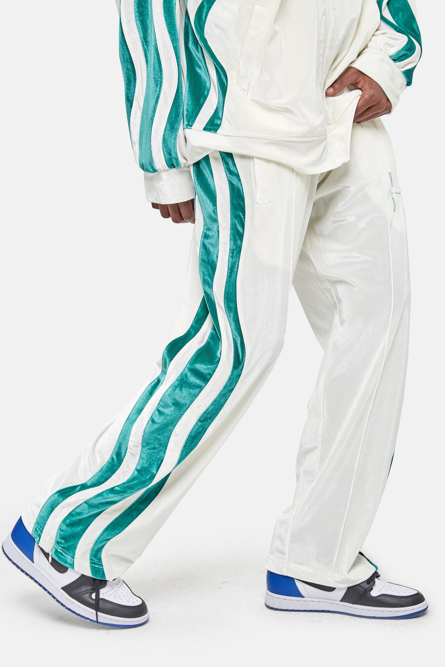 MEDM 스트라이프 트랙 팬츠