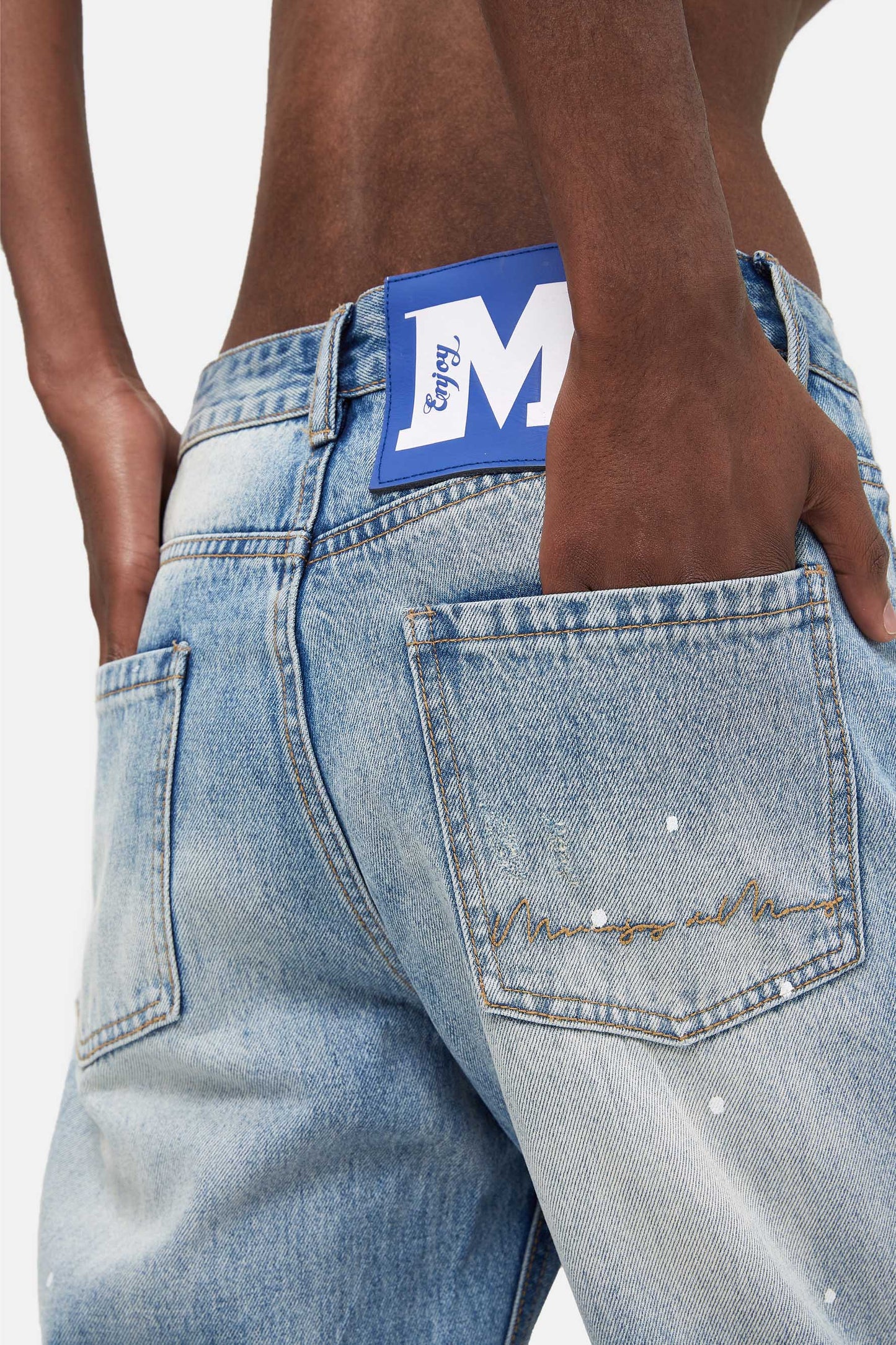 MEDM ディストレスト デニムパンツ