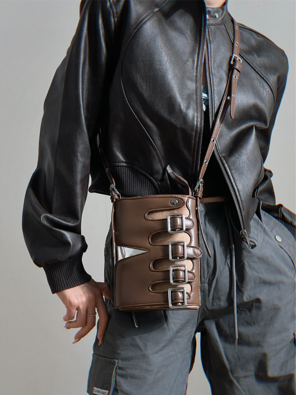 Star-Studded Hand-Strap Phone Bag