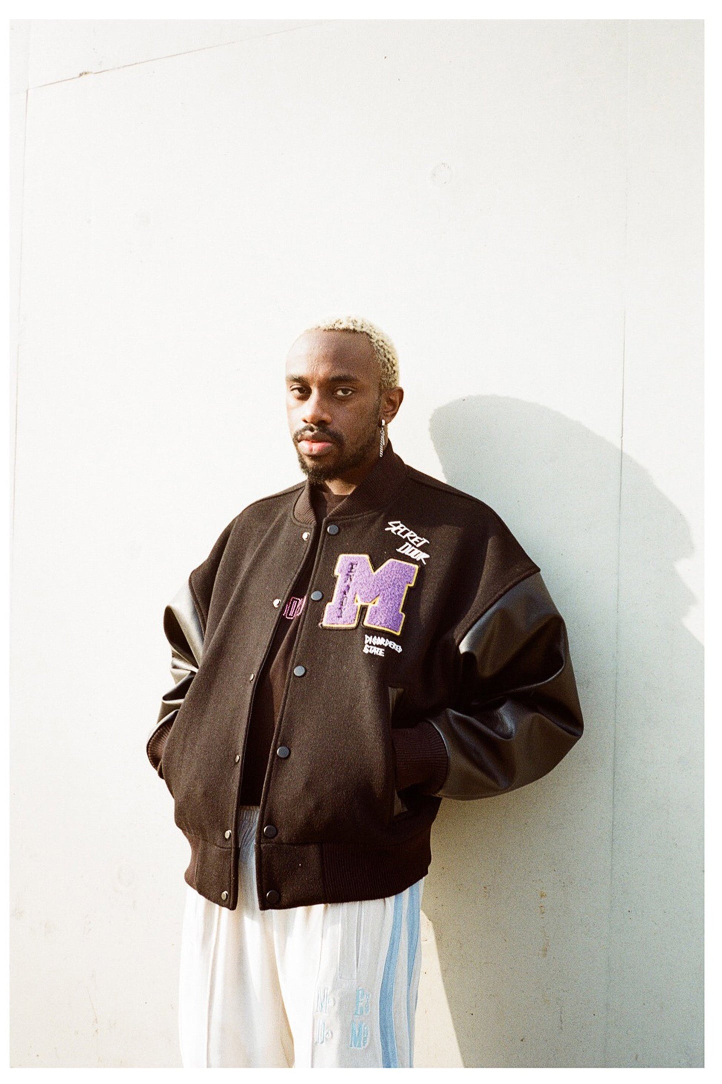 MEDM 자수 패치 재킷