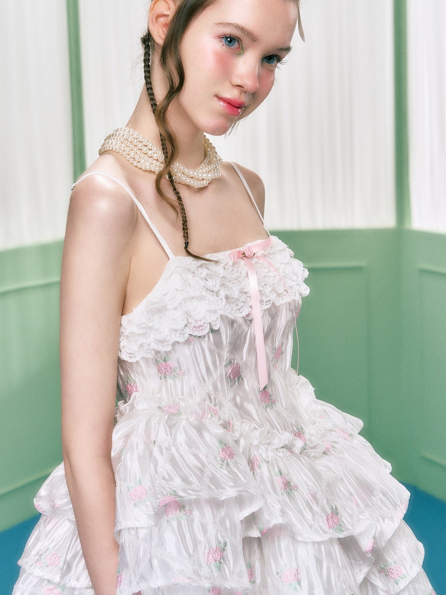 Rose Flower Lace Swan Suspender Dress