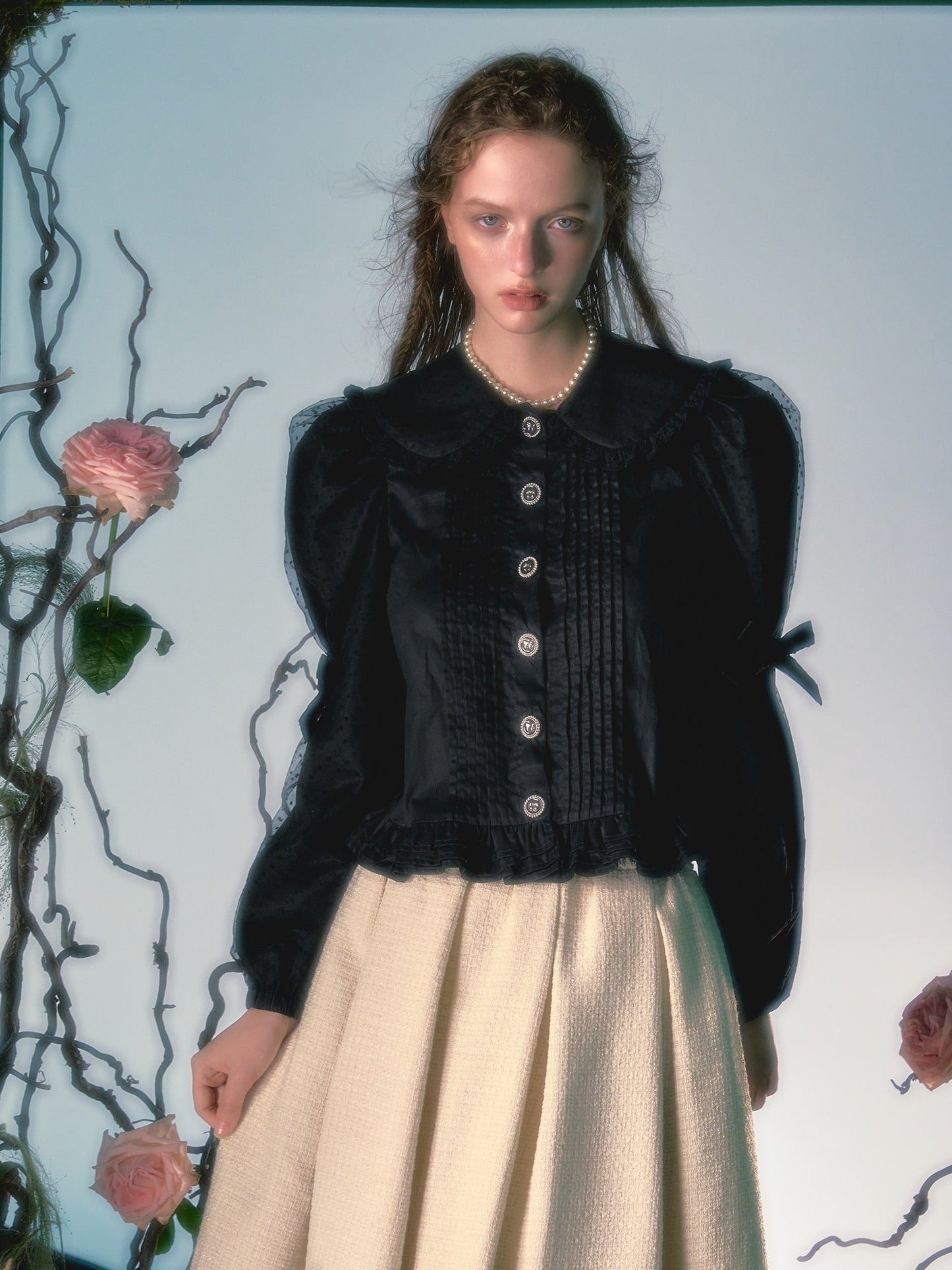 메쉬 패치워크 인형 칼라 퍼프 슬리브 셔츠 