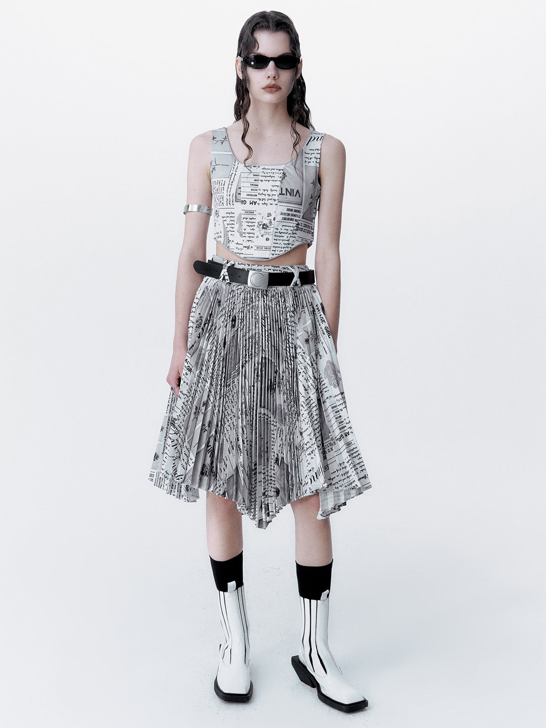 레터 크롭 니치 탑 