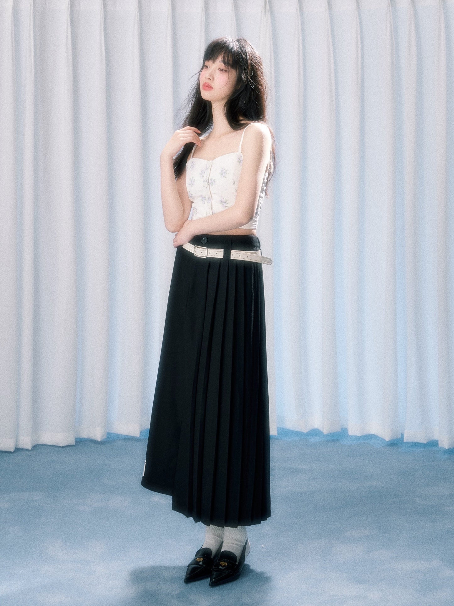 롱 비대칭 플리츠 스커트 