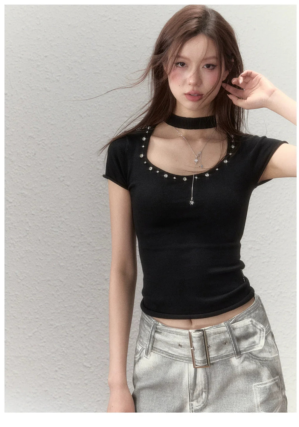 Choker Collar Rhinestone Knit T-Shirt