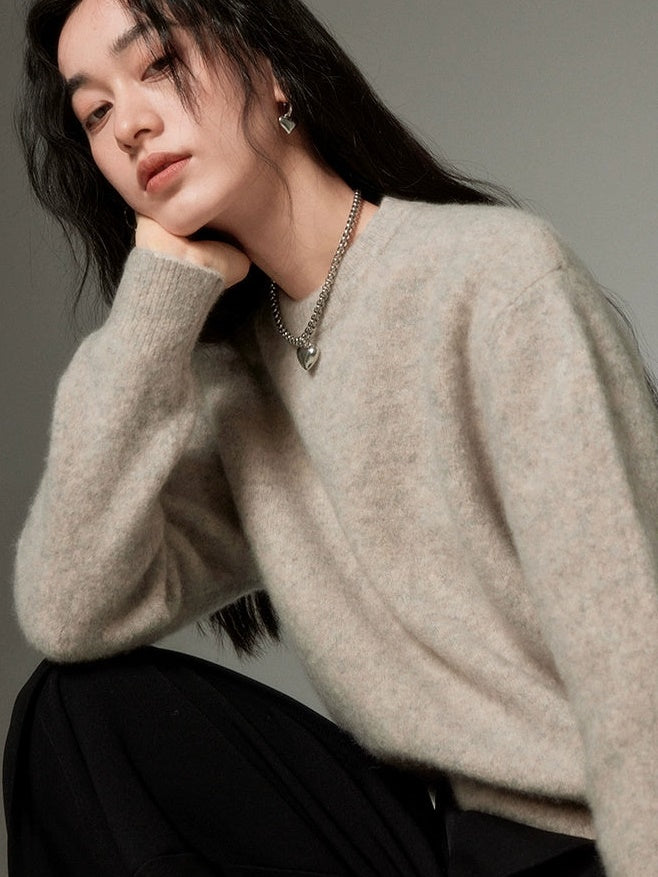 Round Neck Pullover Sweater