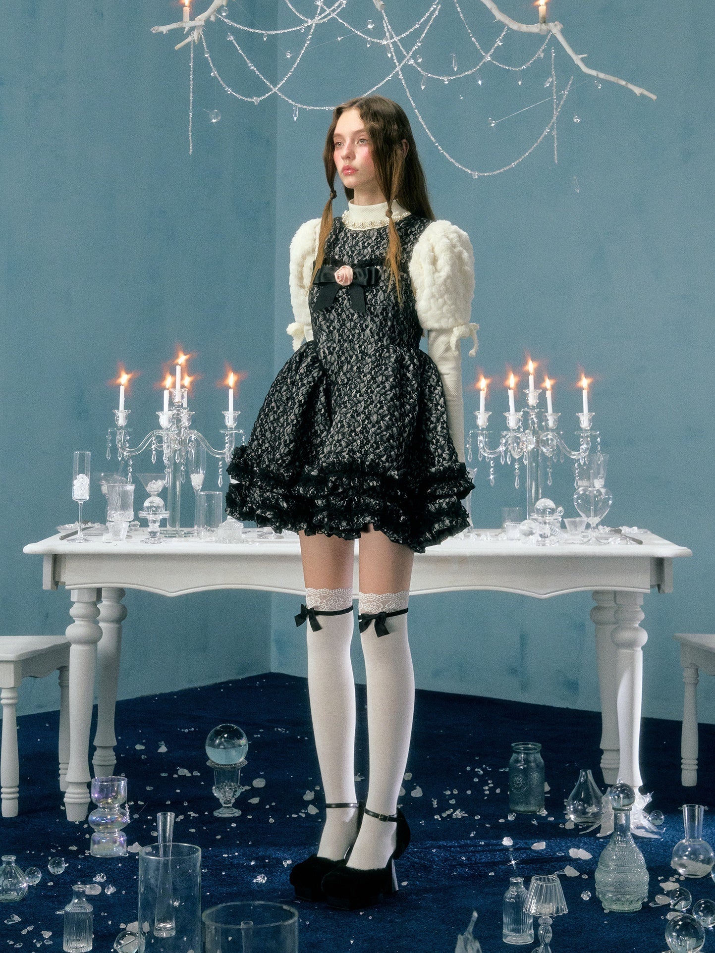 레이스 퀼팅 보우 플라워 브로치 선드레스 &amp; 퍼프 슬리브 탑