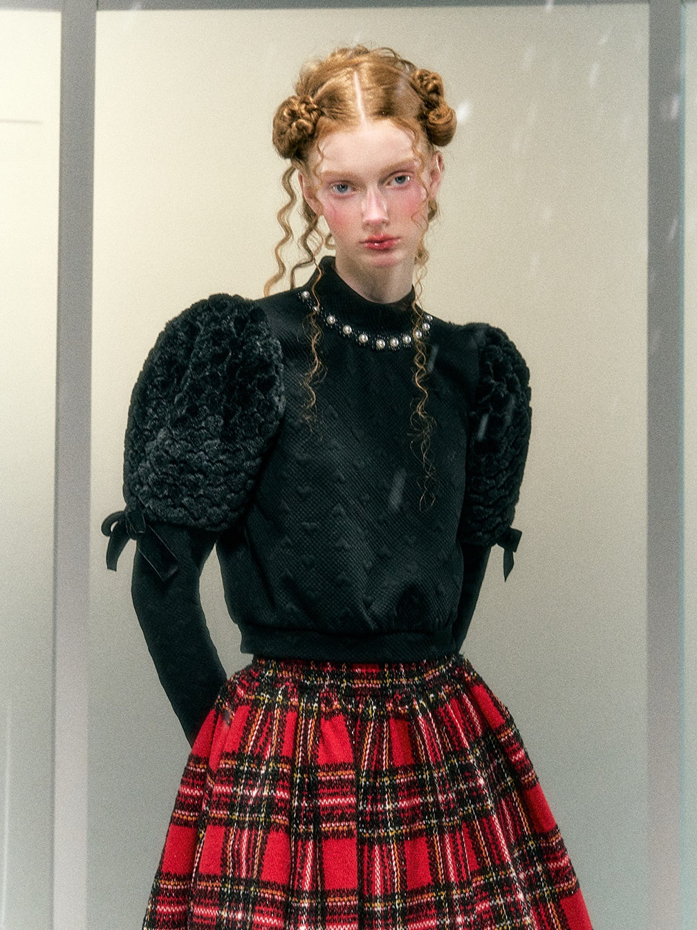 사랑 모피 소매 활 진주 장식 짧은 탑 