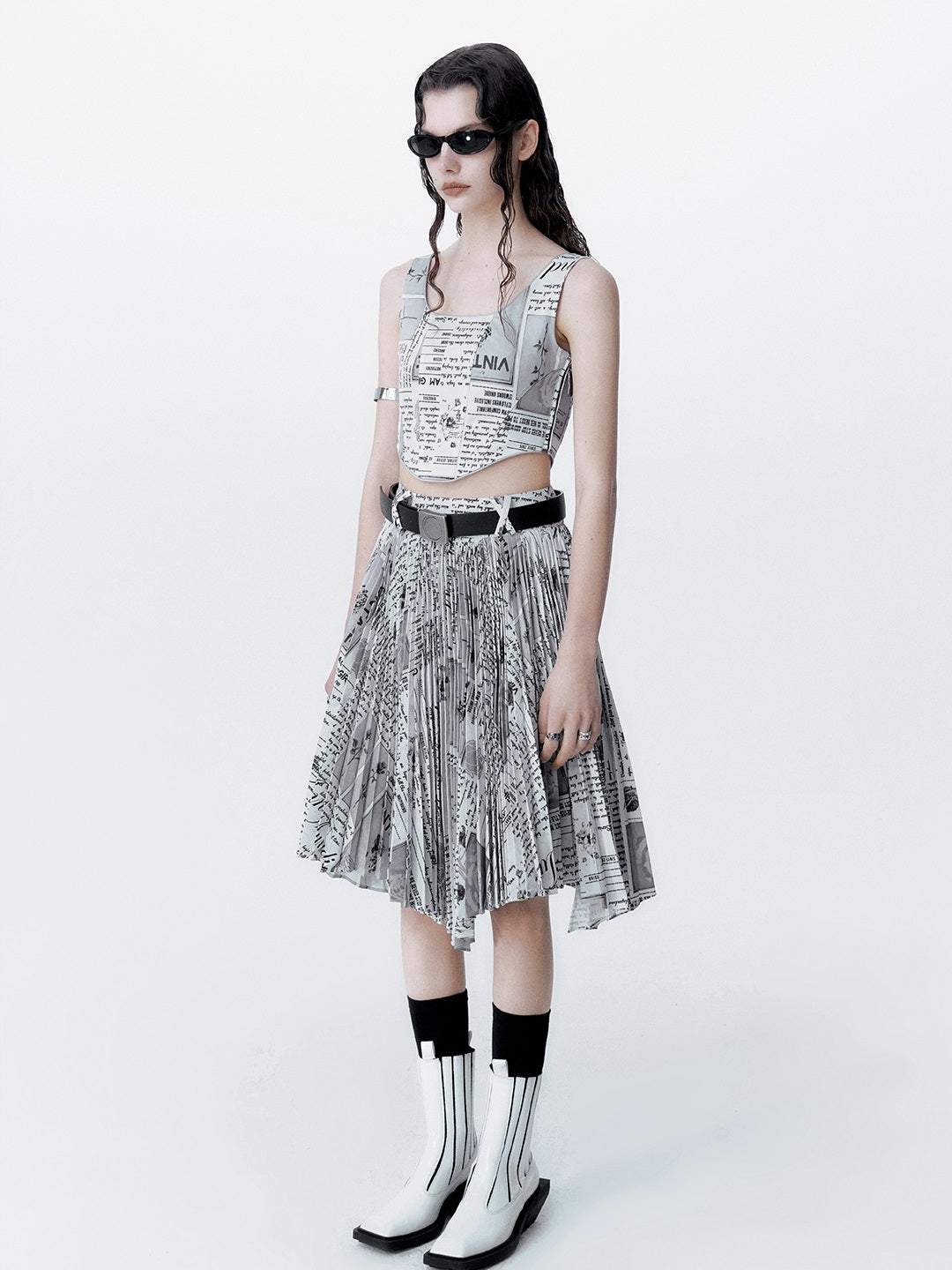 레터 크롭 니치 탑 