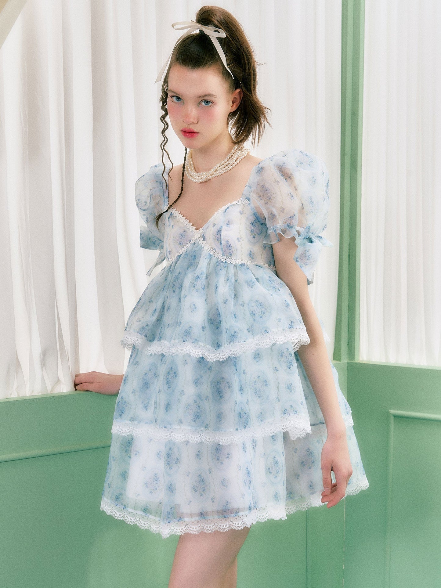 Organza Square Collar Puff Sleeve Cake Dress