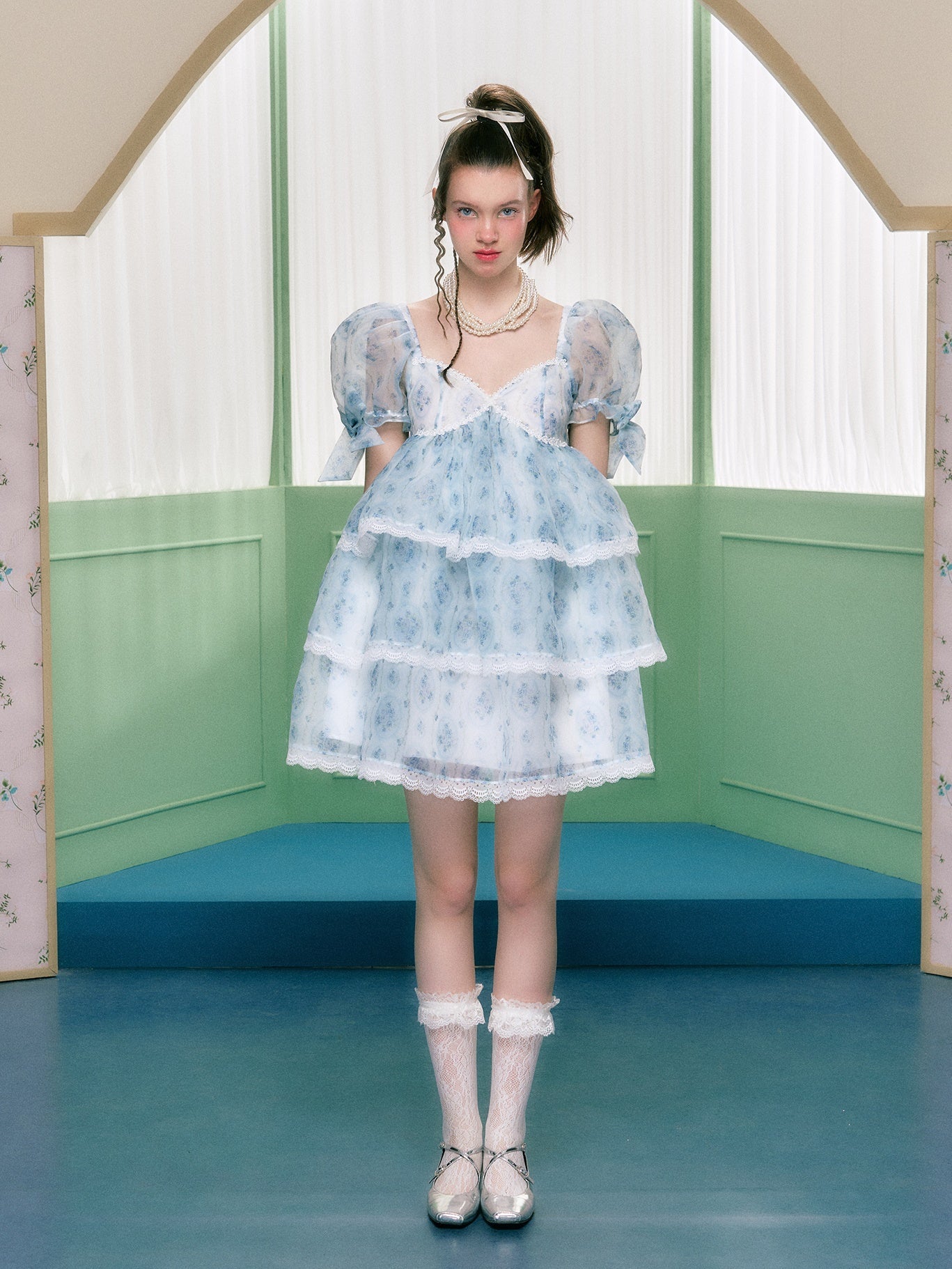 Organza Square Collar Puff Sleeve Cake Dress