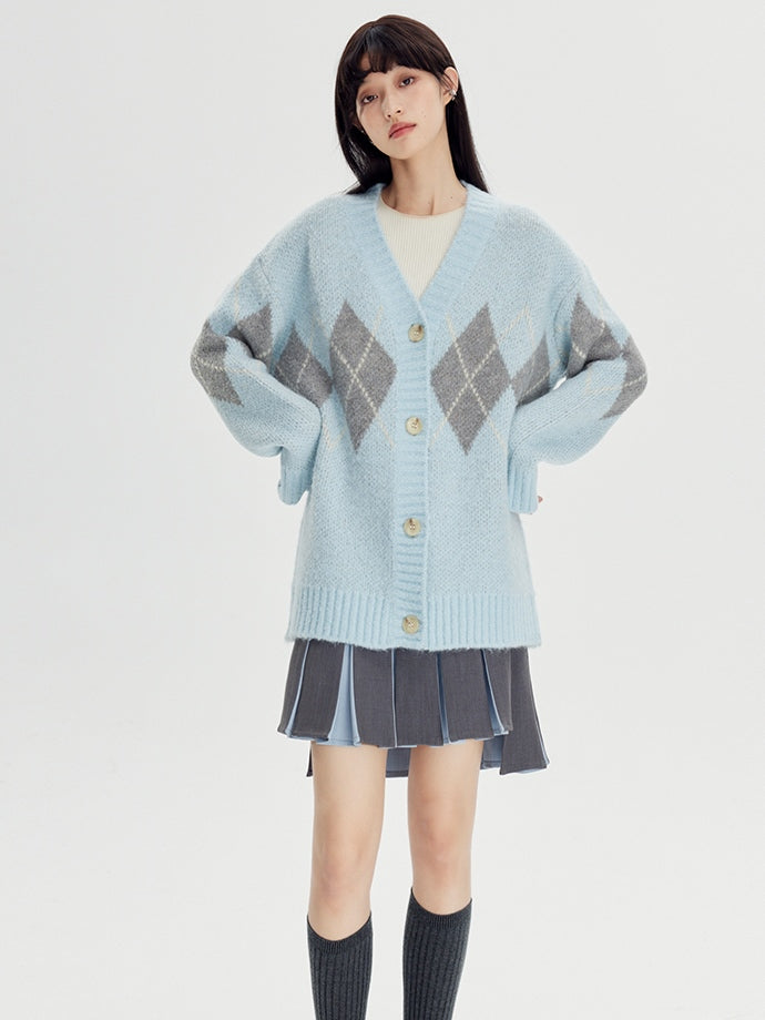 Retro Diamond Pattern Cardigan