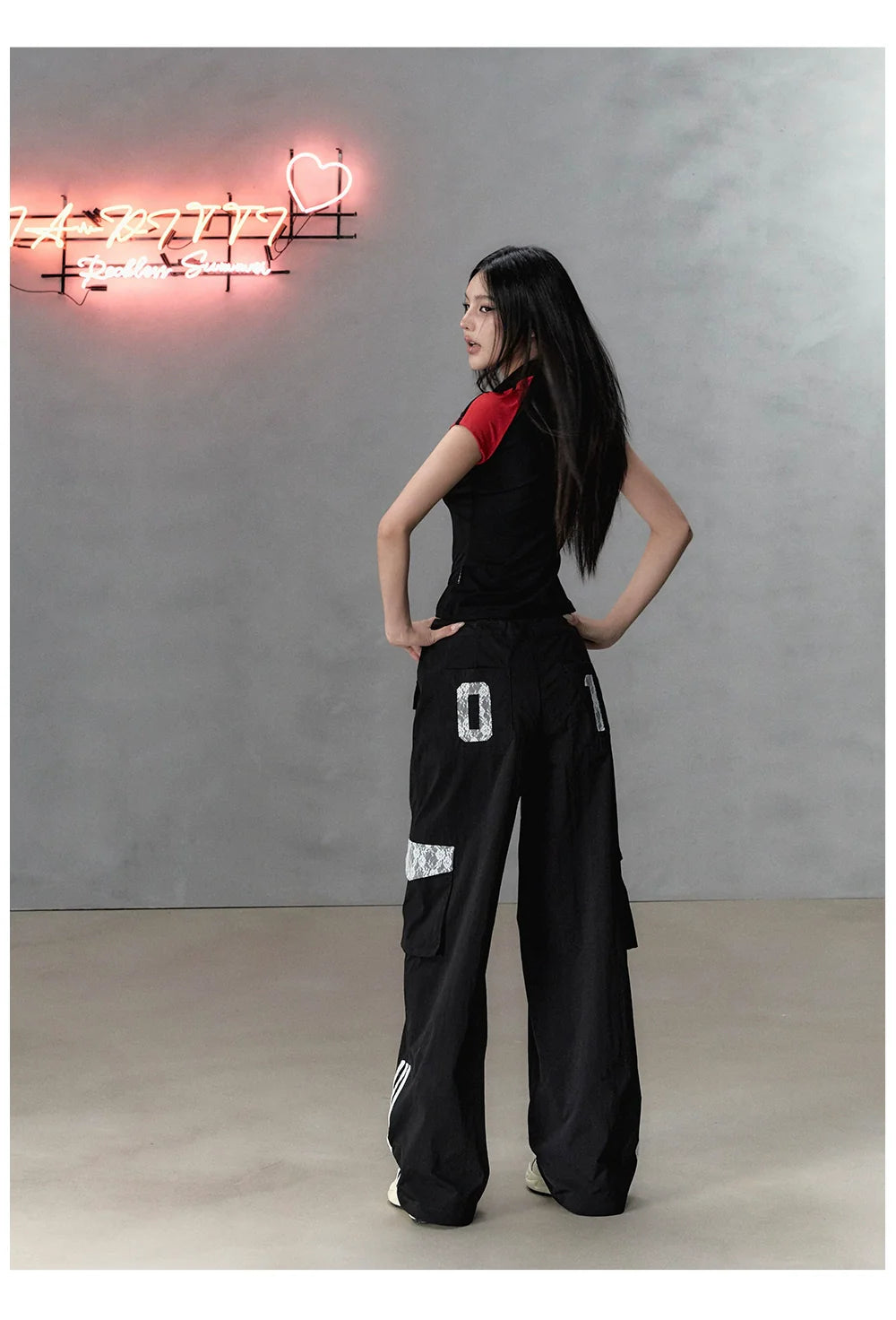 Black Lace Patchwork Large Pocket Casual Pants