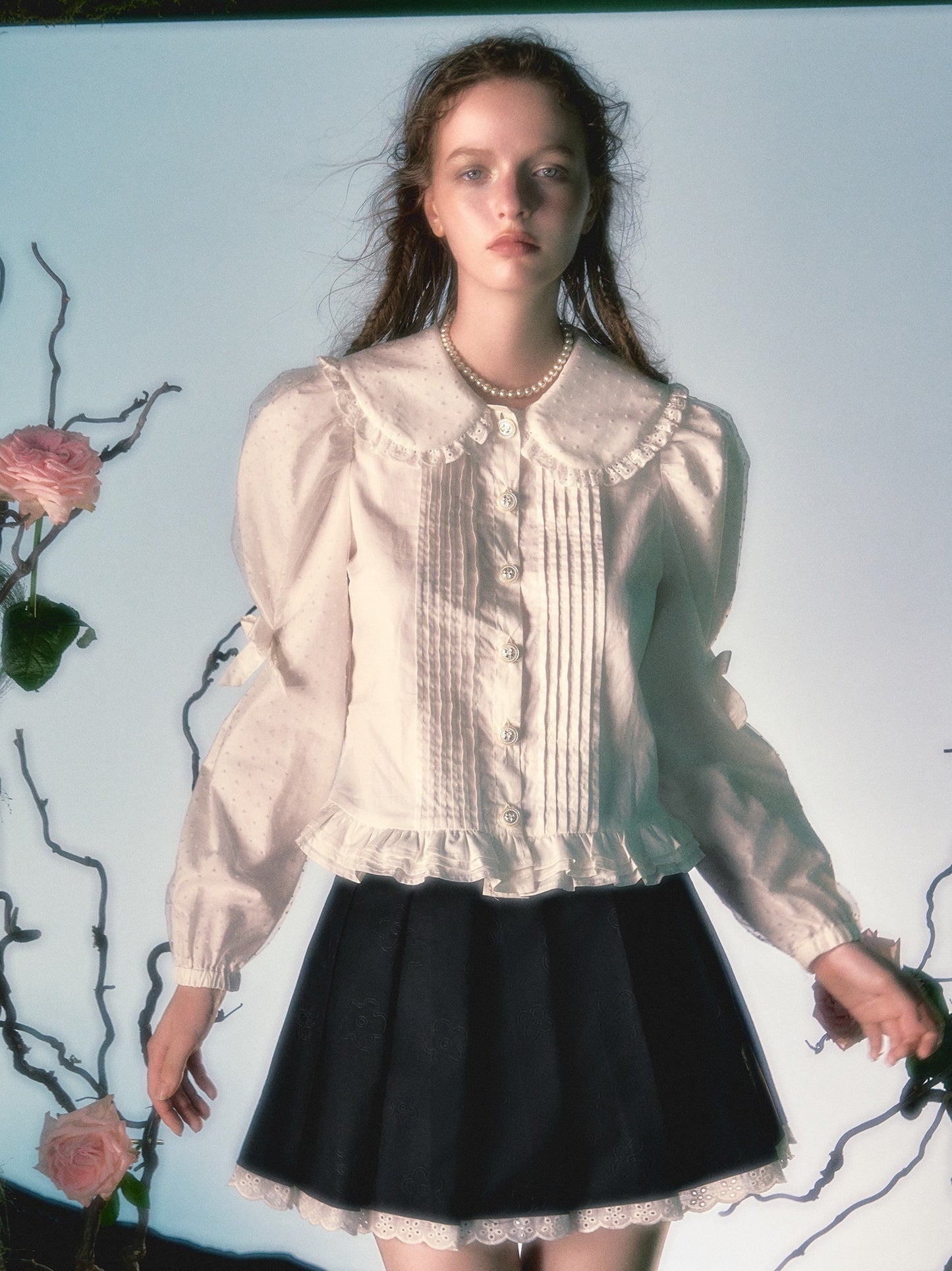 메쉬 패치워크 인형 칼라 퍼프 슬리브 셔츠 