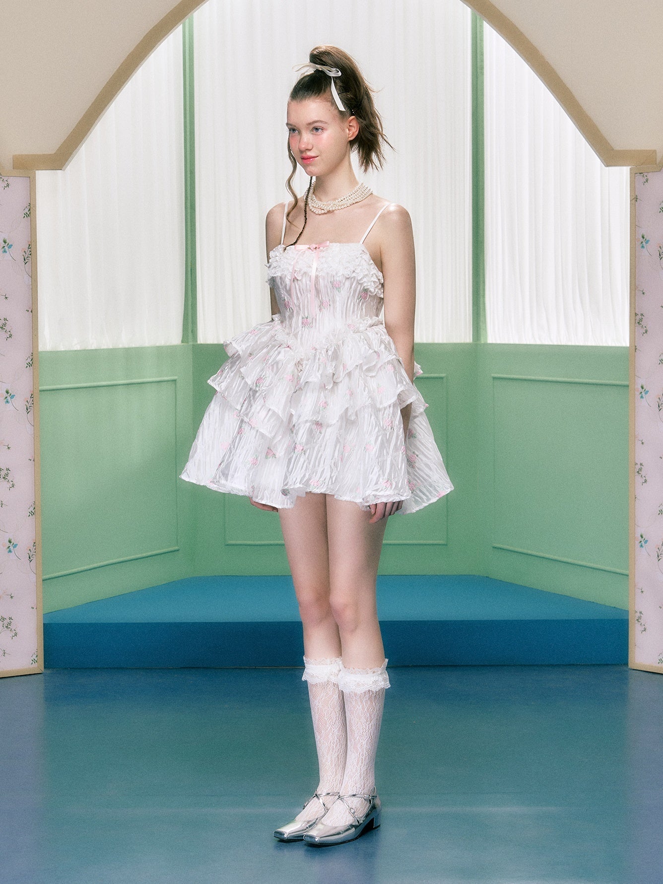 Rose Flower Lace Swan Suspender Dress