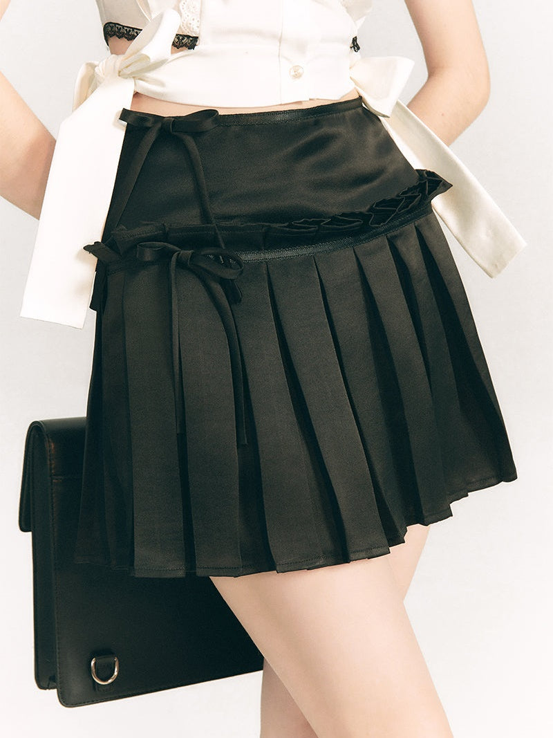 Ribbon Shiny Pleated Skirt