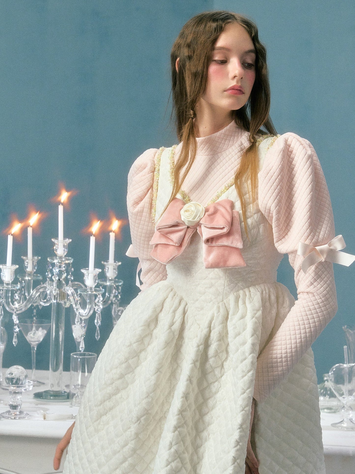 레이스 리본 플라워장식 패딩 서스펜더 드레스&amp;퍼프슬리브 탑