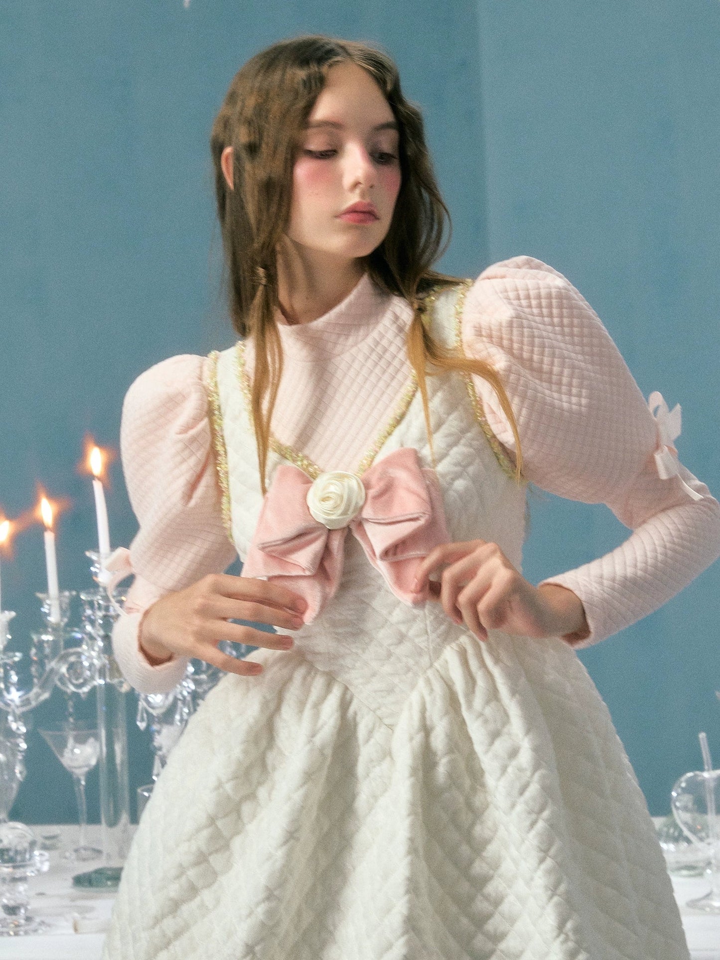 레이스 리본 플라워장식 패딩 서스펜더 드레스&amp;퍼프슬리브 탑