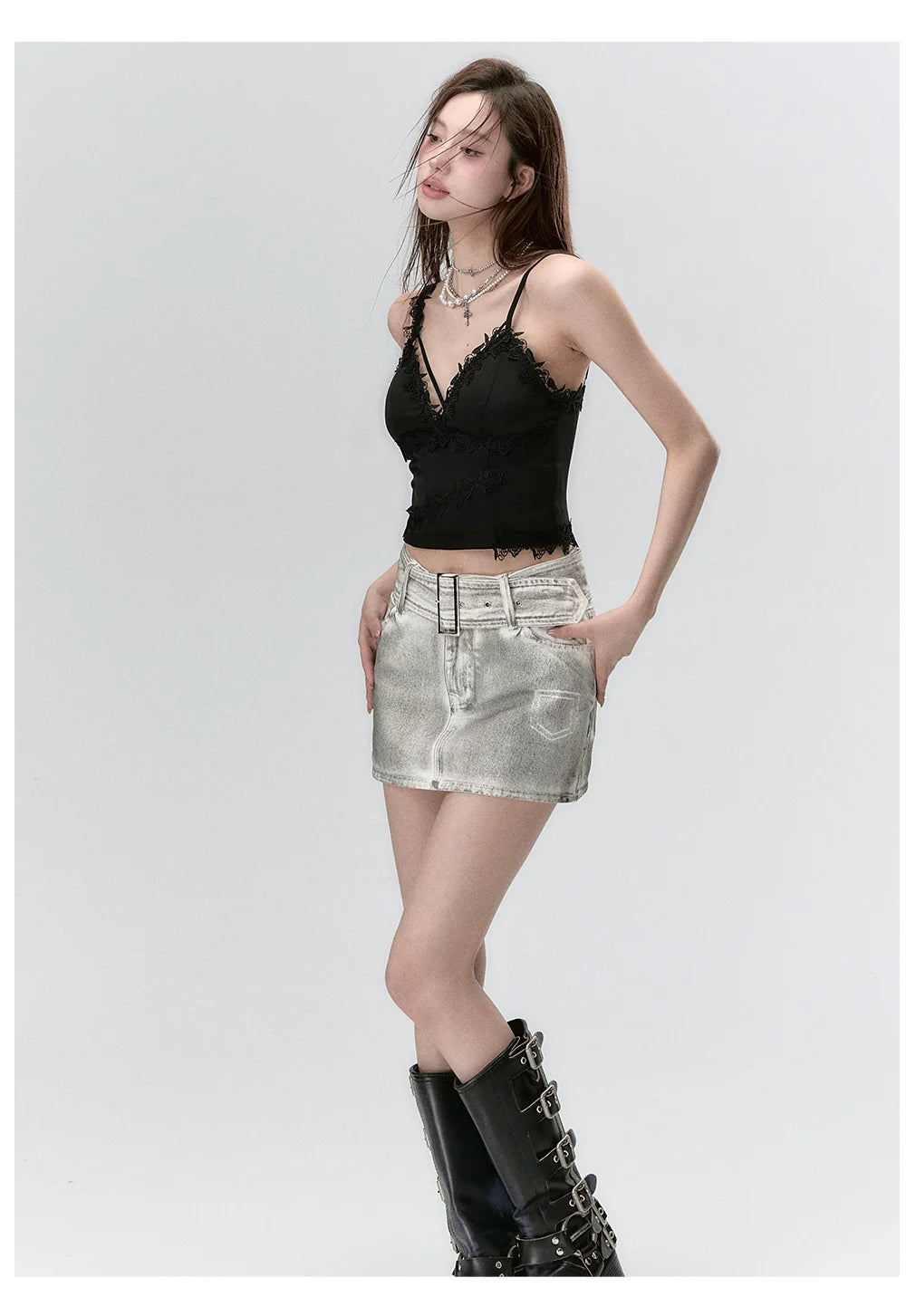 Lace Panelled Spaghetti Strap Tank Top