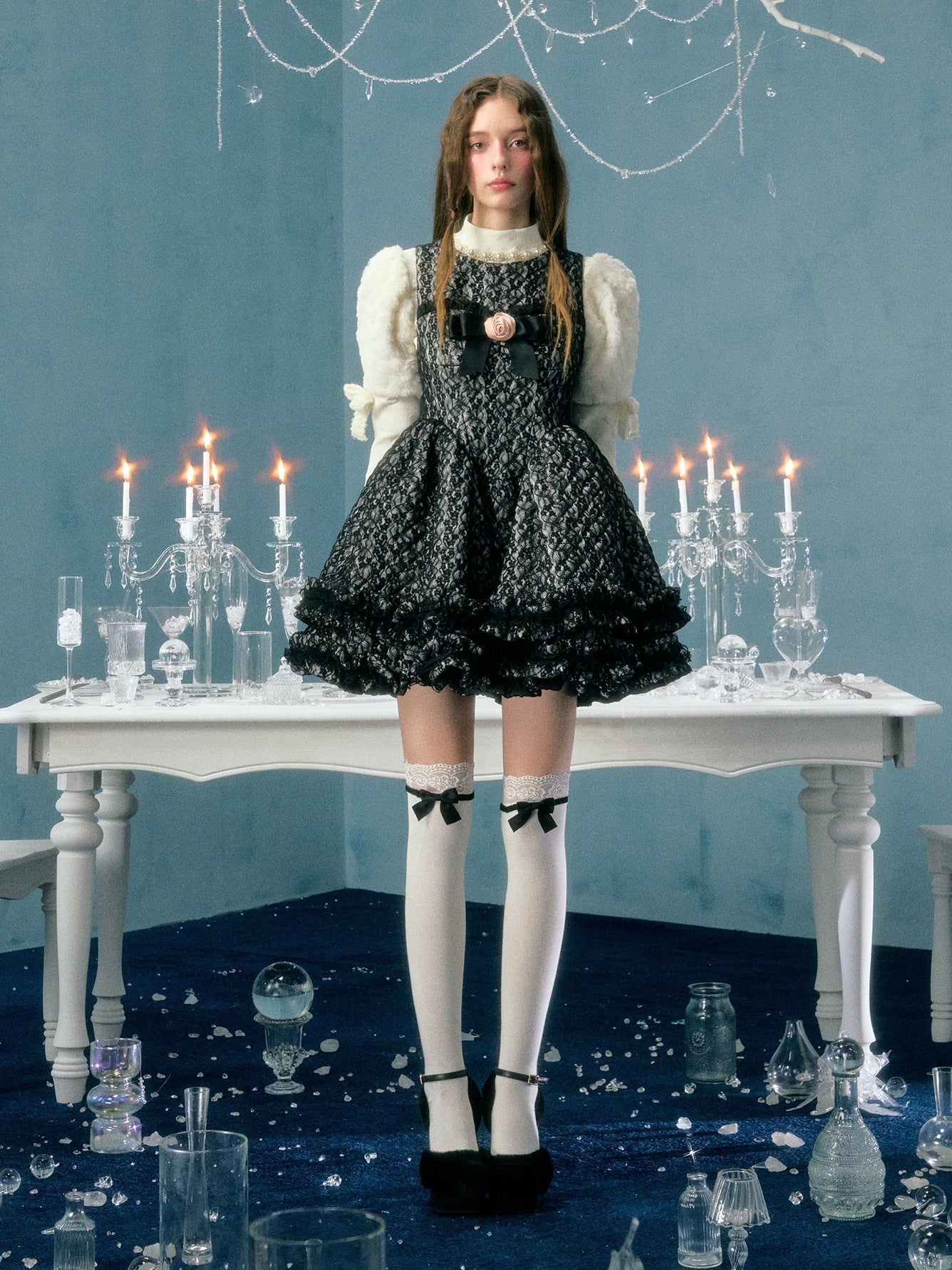 레이스 퀼팅 보우 플라워 브로치 선드레스 &amp; 퍼프 슬리브 탑