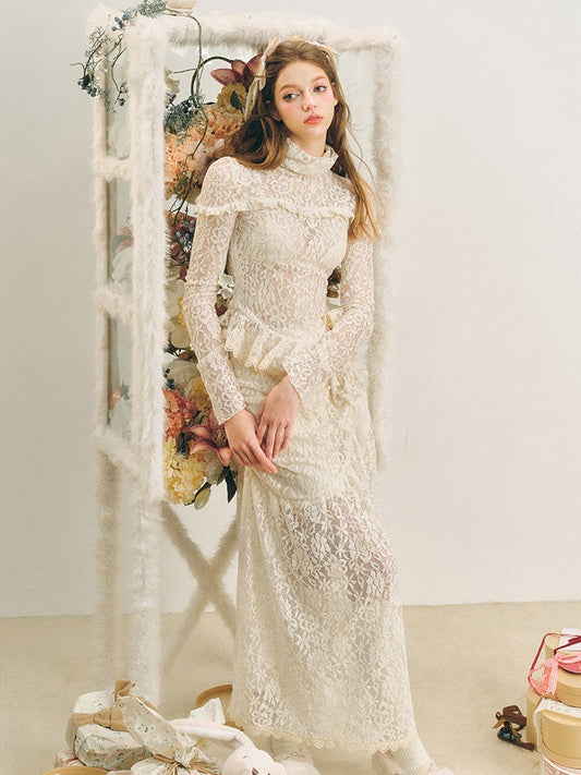 레이스 하이넥 페플럼 디자인 탑 &amp; 자수 레이스 스커트 