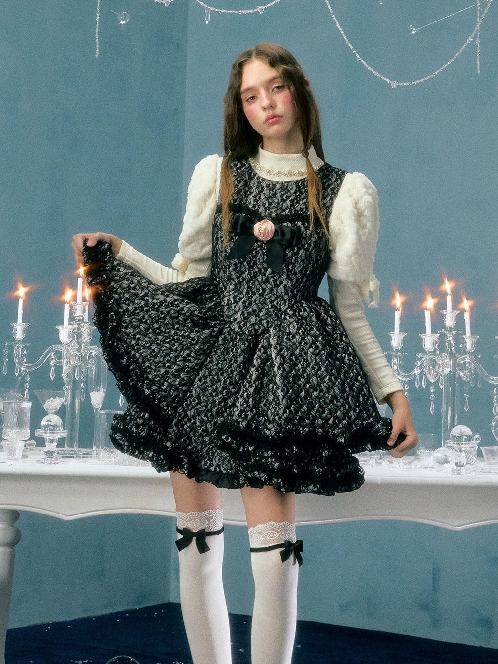 레이스 퀼팅 보우 플라워 브로치 선드레스 &amp; 퍼프 슬리브 탑