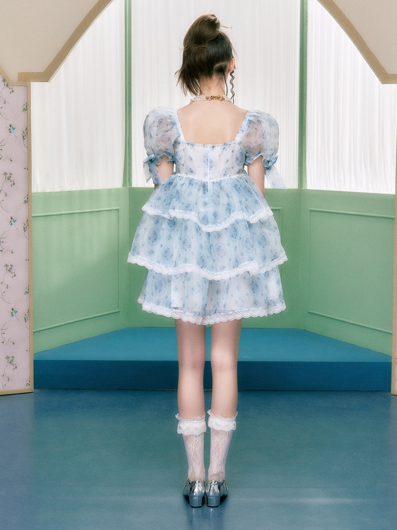 Organza Square Collar Puff Sleeve Cake Dress