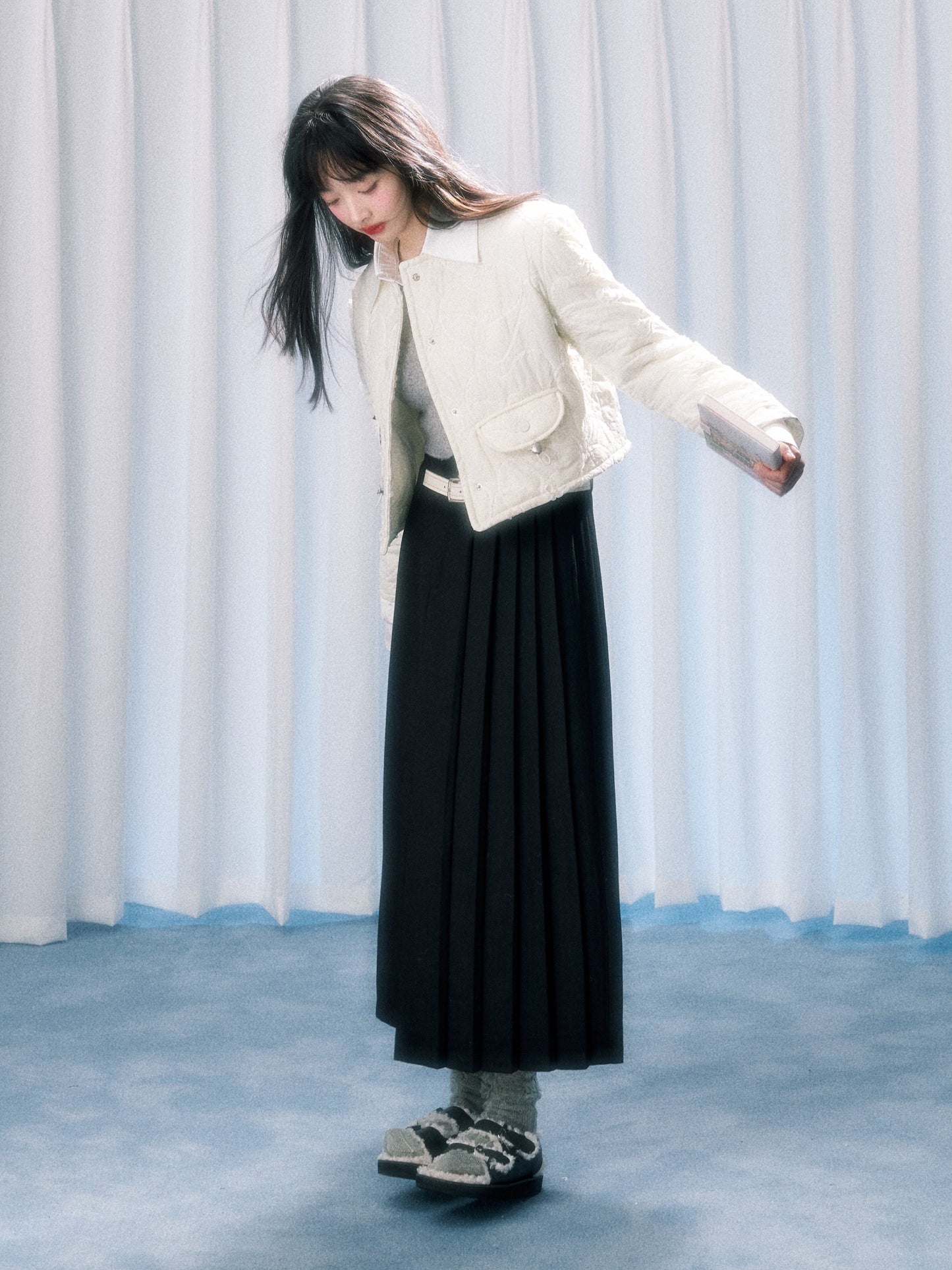 롱 비대칭 플리츠 스커트 