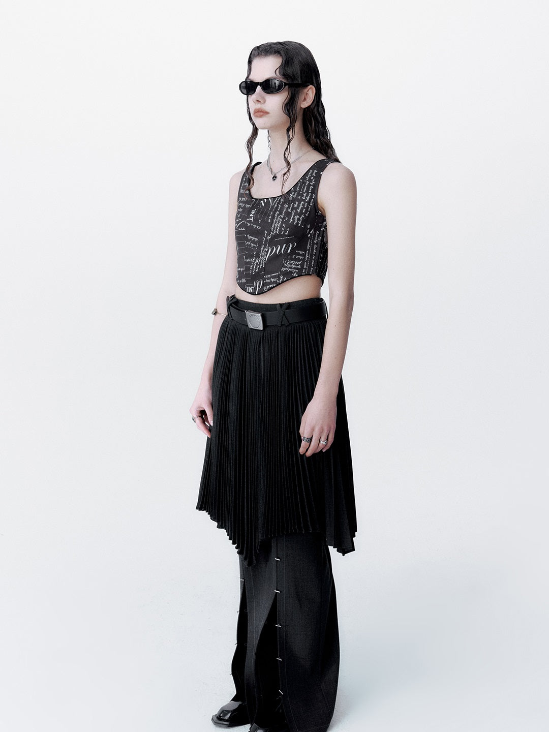 레터 크롭 니치 탑 