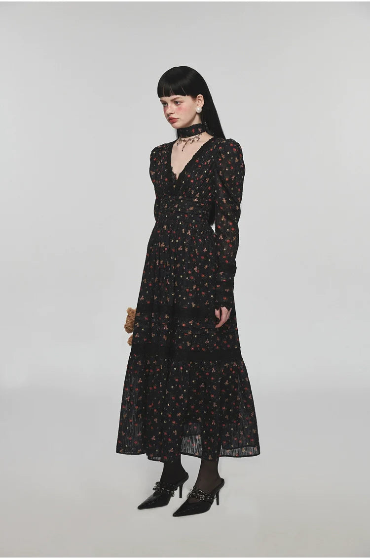 Bear Floral Lace Waist-cinching V-neck Midi Dress