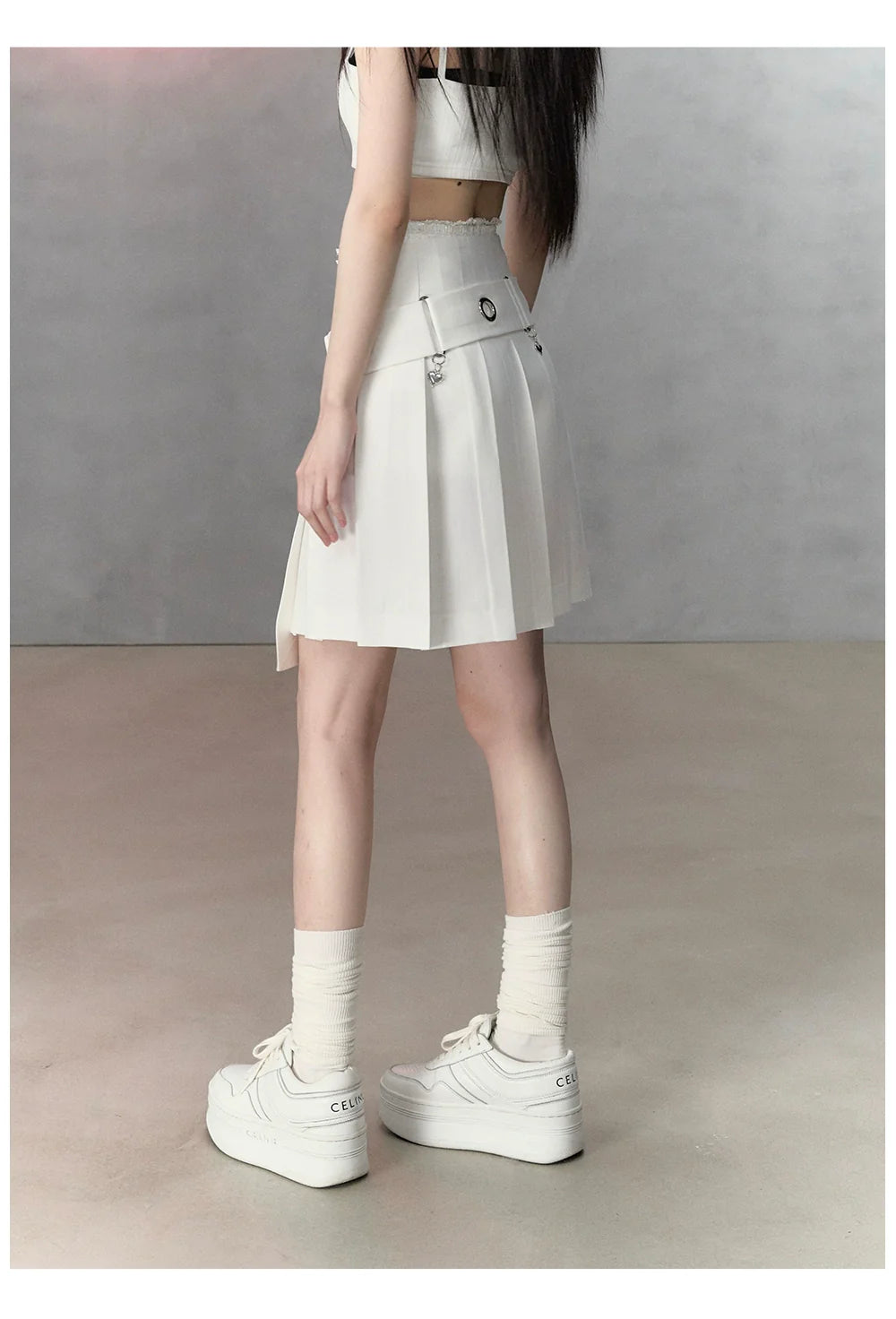 Oak Ash & White Asymmetrical Waist Pleated Skirt